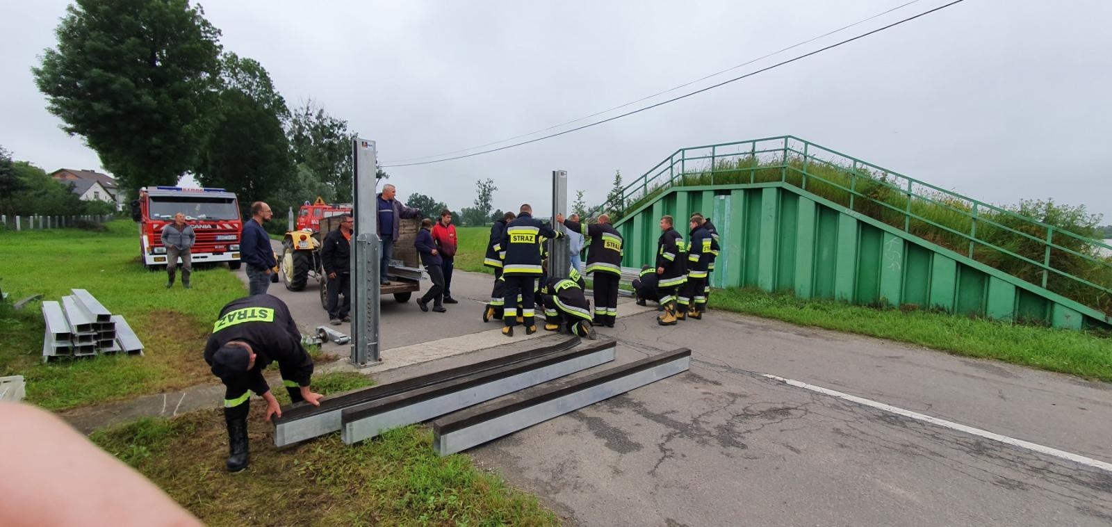 Zdjęcie w galerii na portalu naszraciborz.pl: Spotkanie kryzysowe w Urzędzie Gminy Rudnik – przygotowania do alertu pogodowego 3. stopnia wiadomości z regionu