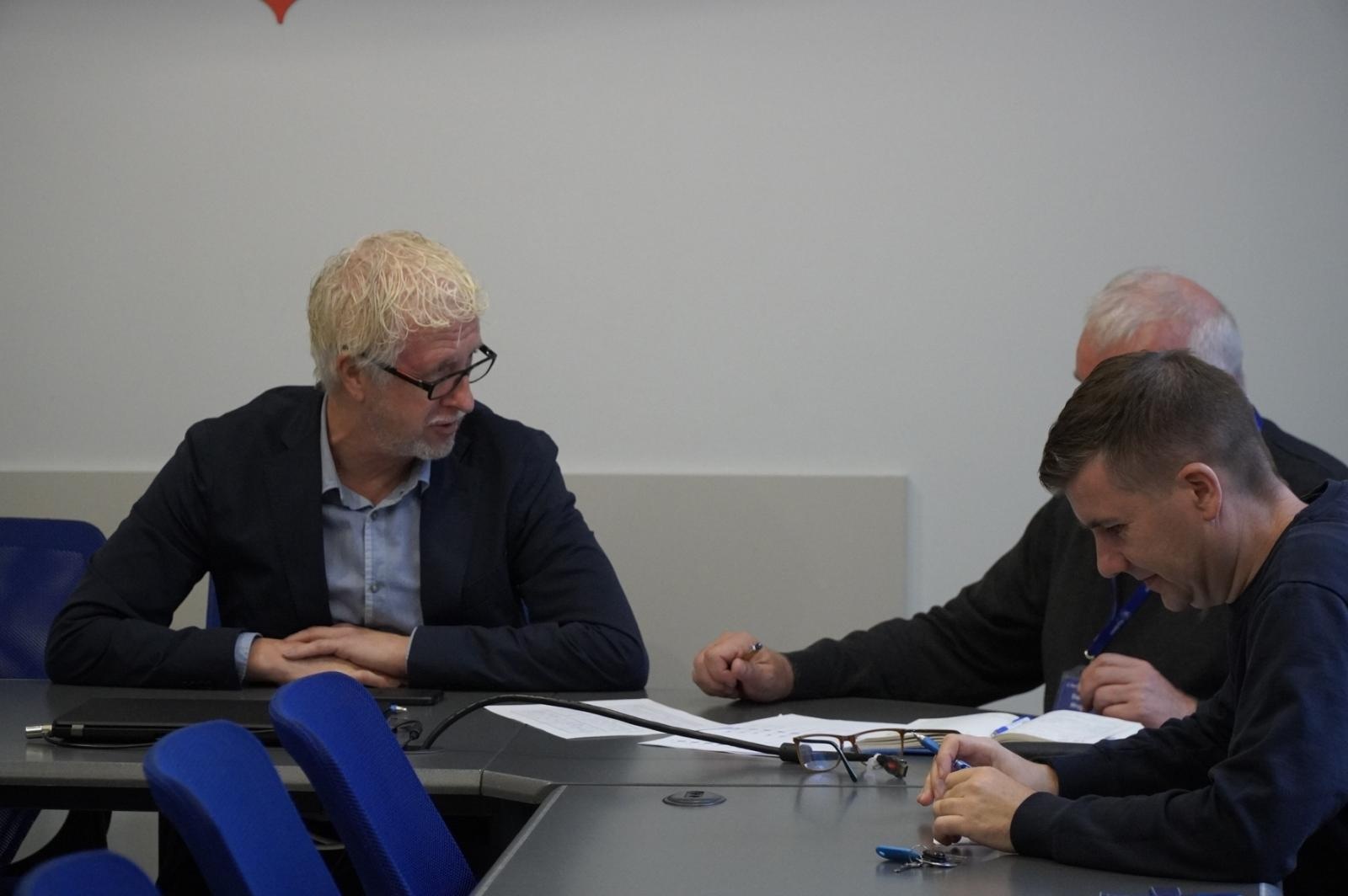 Zdjęcie w galerii na portalu naszraciborz.pl: Miejskie służby w stanie gotowości. Prezydent zwołał zespół kryzysowy wiadomości z regionu