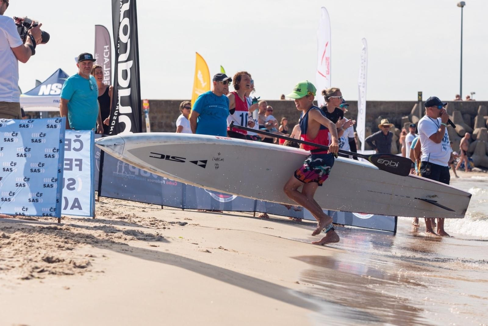 Zdjęcie w galerii na portalu naszraciborz.pl: Raciborscy wodniacy podbili Czechy wiadomości z regionu