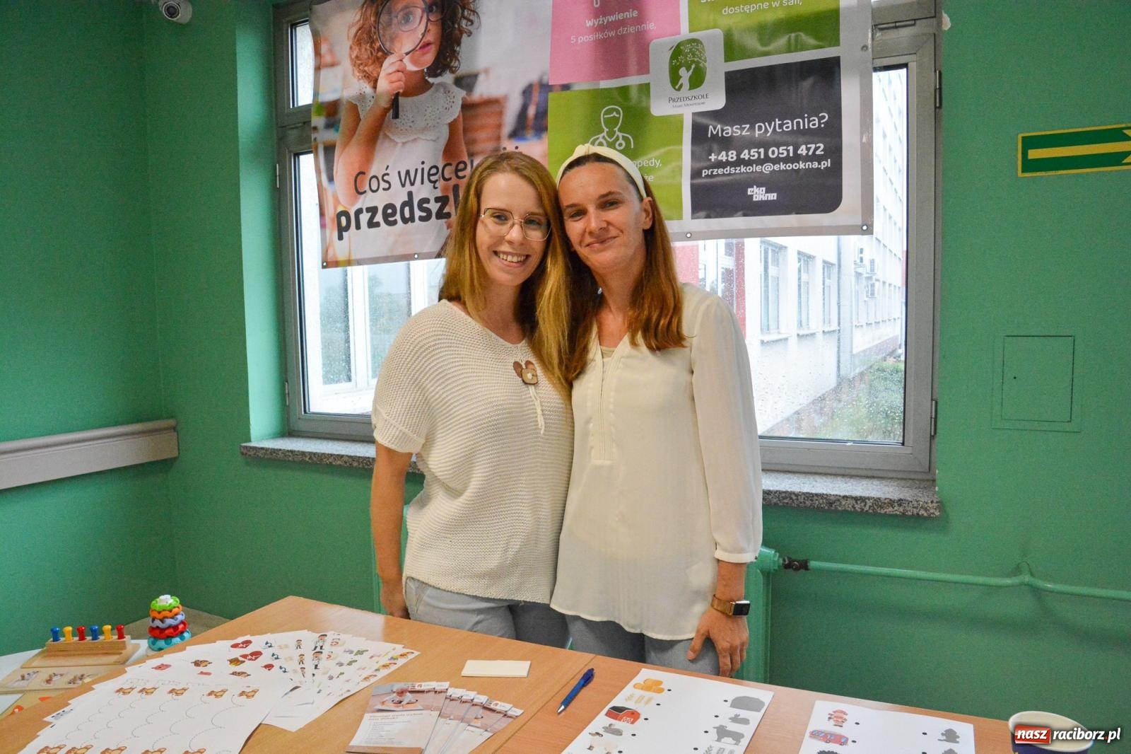 Zdjęcie w galerii na portalu naszraciborz.pl: Tłumy na Dniu Otwartym raciborskiej porodówki wiadomości z regionu