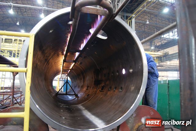 Zdjęcie w galerii na portalu naszraciborz.pl: Jubileuszowy walczak opuszcza Rafako wiadomości z regionu