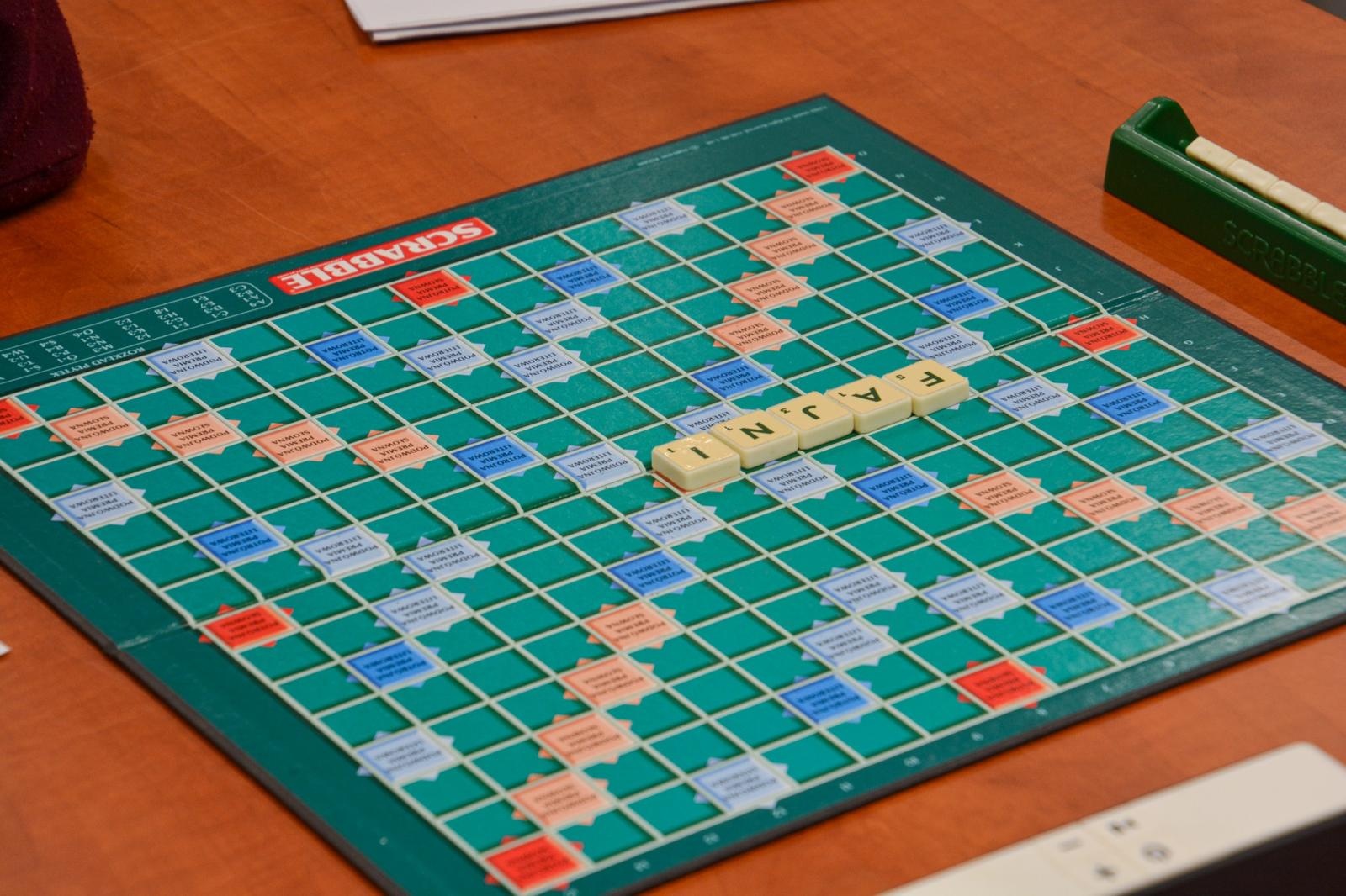 Zdjęcie w galerii na portalu naszraciborz.pl: Na zamku trwają XV Ogólnopolskie Mistrzostwa Raciborza w Scrabble wiadomości z regionu