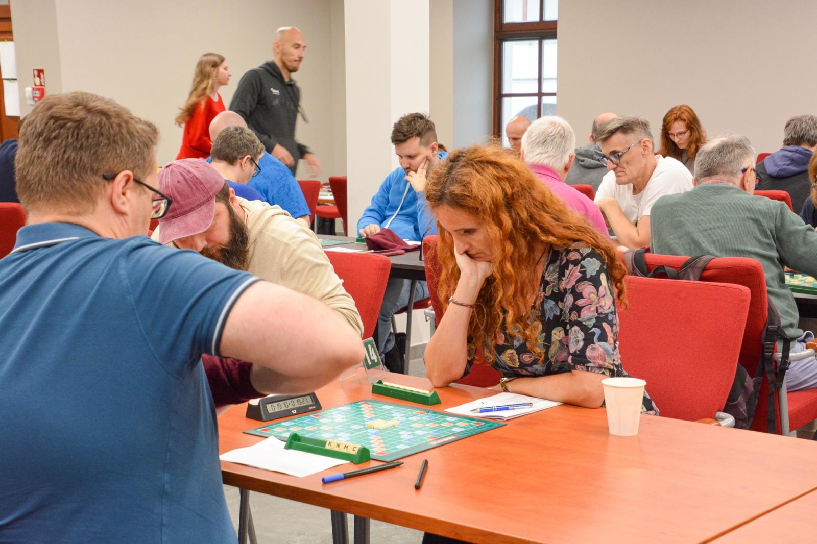Zdjęcie w galerii na portalu naszraciborz.pl: Na zamku trwają XV Ogólnopolskie Mistrzostwa Raciborza w Scrabble wiadomości z regionu