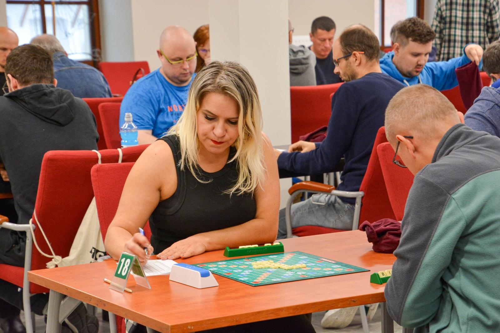 Zdjęcie w galerii na portalu naszraciborz.pl: Na zamku trwają XV Ogólnopolskie Mistrzostwa Raciborza w Scrabble wiadomości z regionu