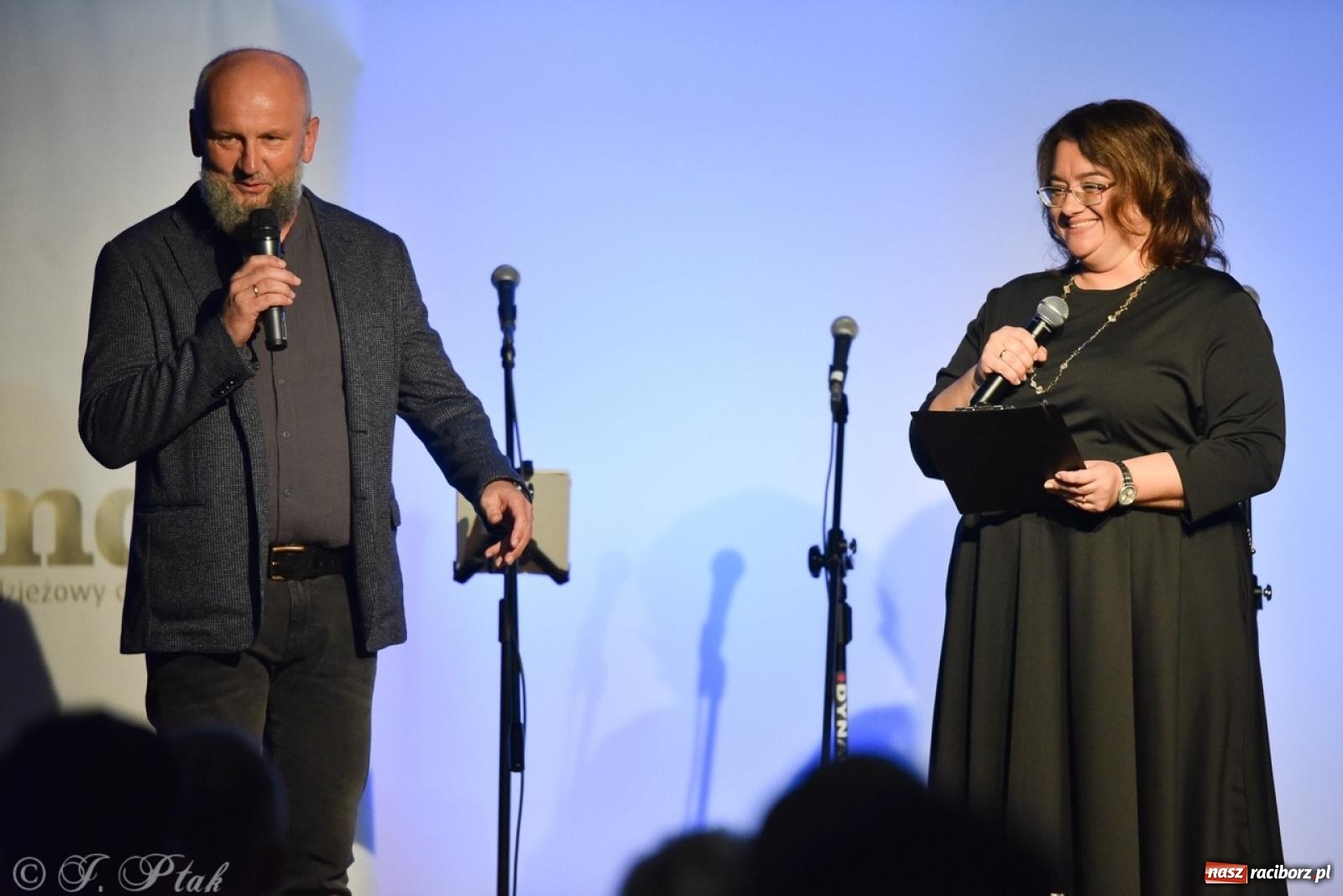 Zdjęcie w galerii na portalu naszraciborz.pl: 30-lecie zespołu Miraż w Zamku Piastowskim: Muzyczne święto w Raciborzu wiadomości z regionu