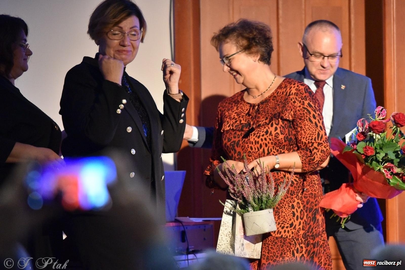 Zdjęcie w galerii na portalu naszraciborz.pl: 30-lecie zespołu Miraż w Zamku Piastowskim: Muzyczne święto w Raciborzu wiadomości z regionu