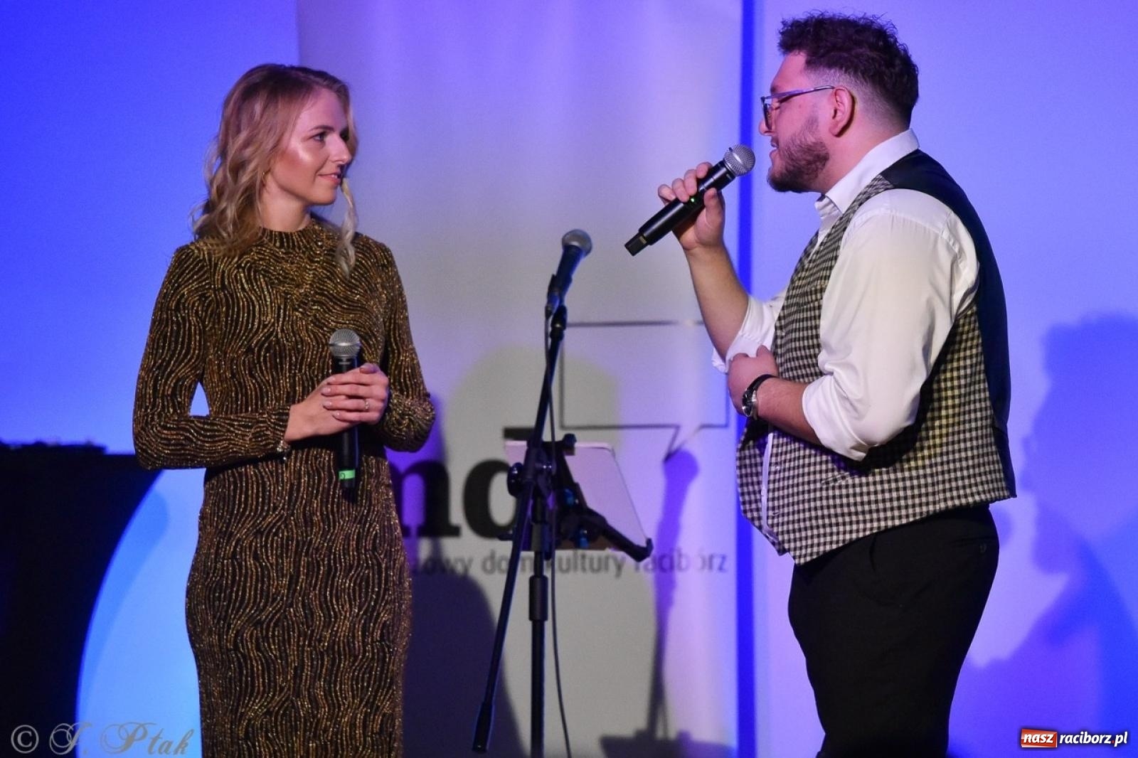 Zdjęcie w galerii na portalu naszraciborz.pl: 30-lecie zespołu Miraż w Zamku Piastowskim: Muzyczne święto w Raciborzu wiadomości z regionu