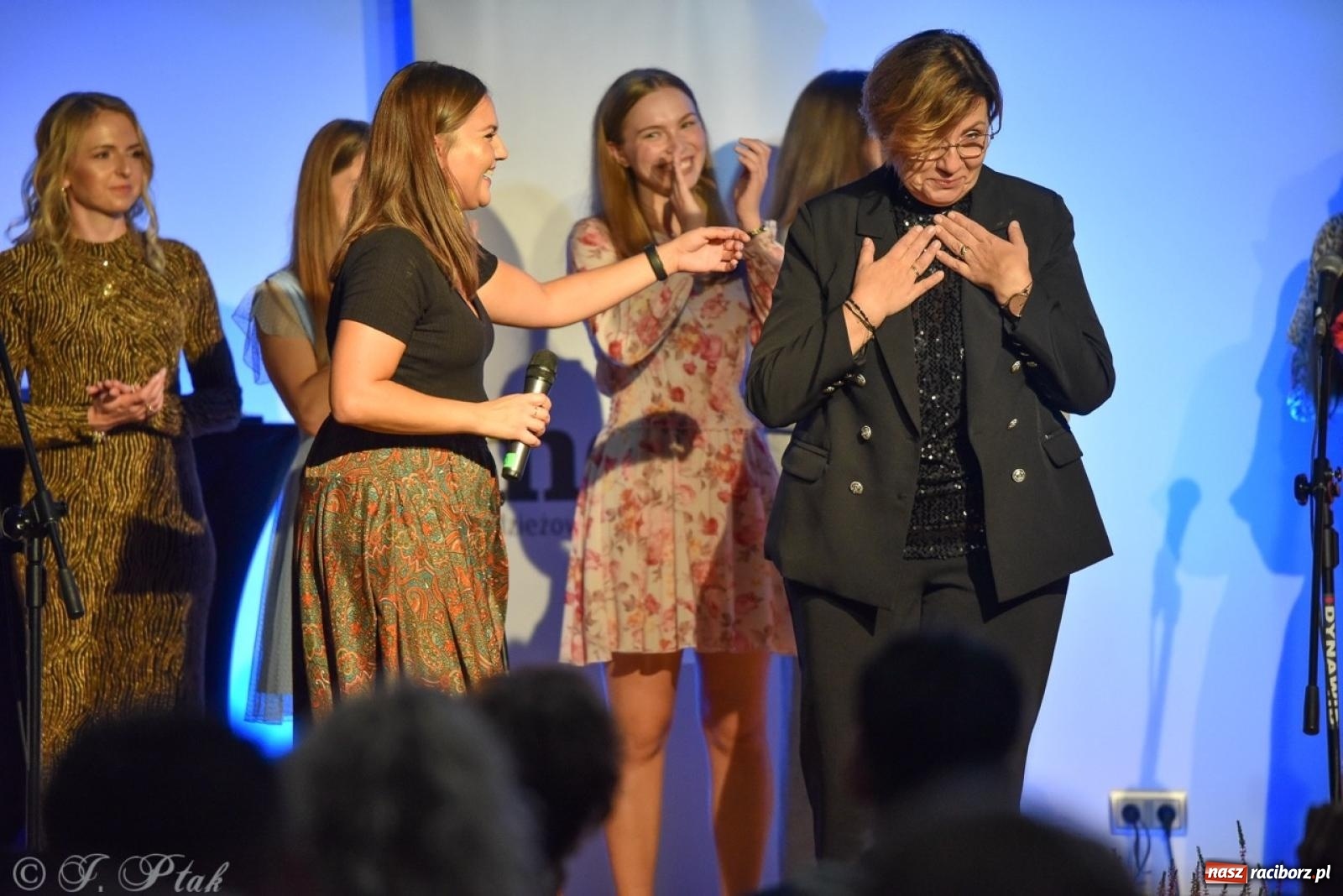 Zdjęcie w galerii na portalu naszraciborz.pl: 30-lecie zespołu Miraż w Zamku Piastowskim: Muzyczne święto w Raciborzu wiadomości z regionu