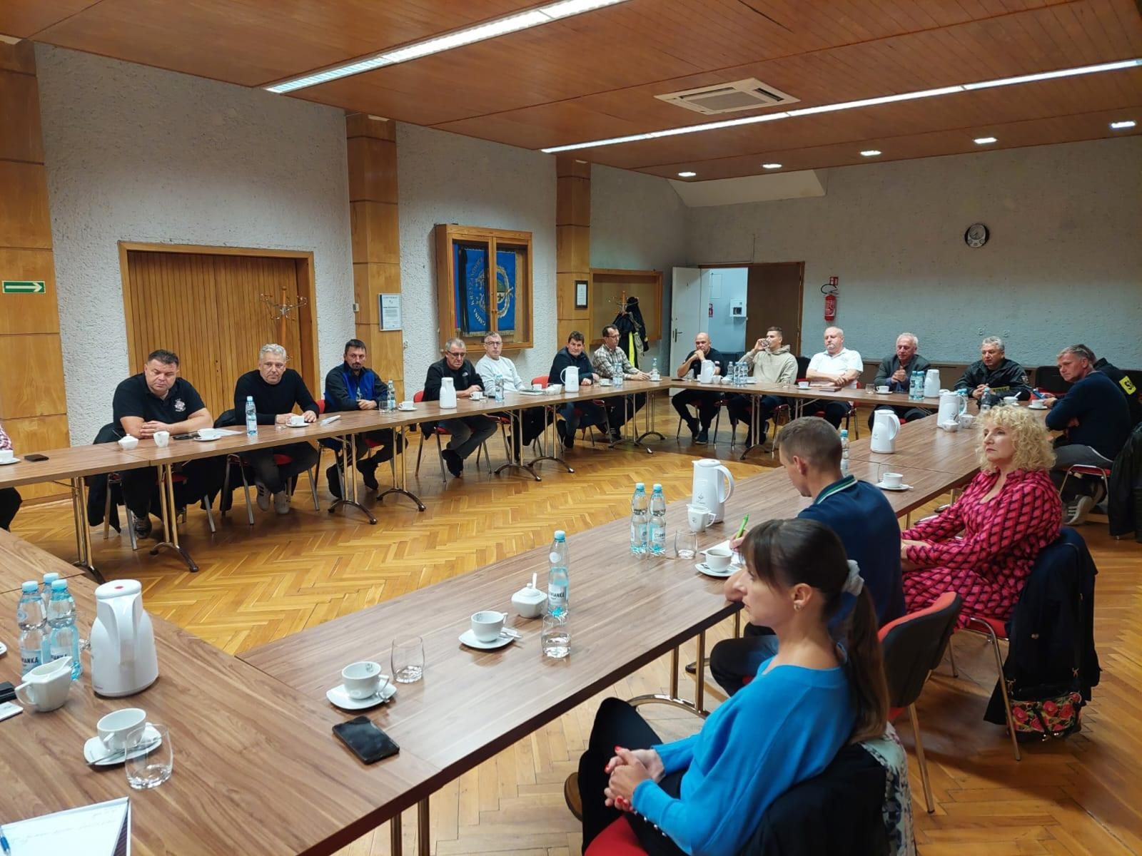 Zdjęcie w galerii na portalu naszraciborz.pl: W gminie Krzyżanowice zarządzono ewakuację mieszkańców. Odra wystąpi z brzegów wiadomości z regionu