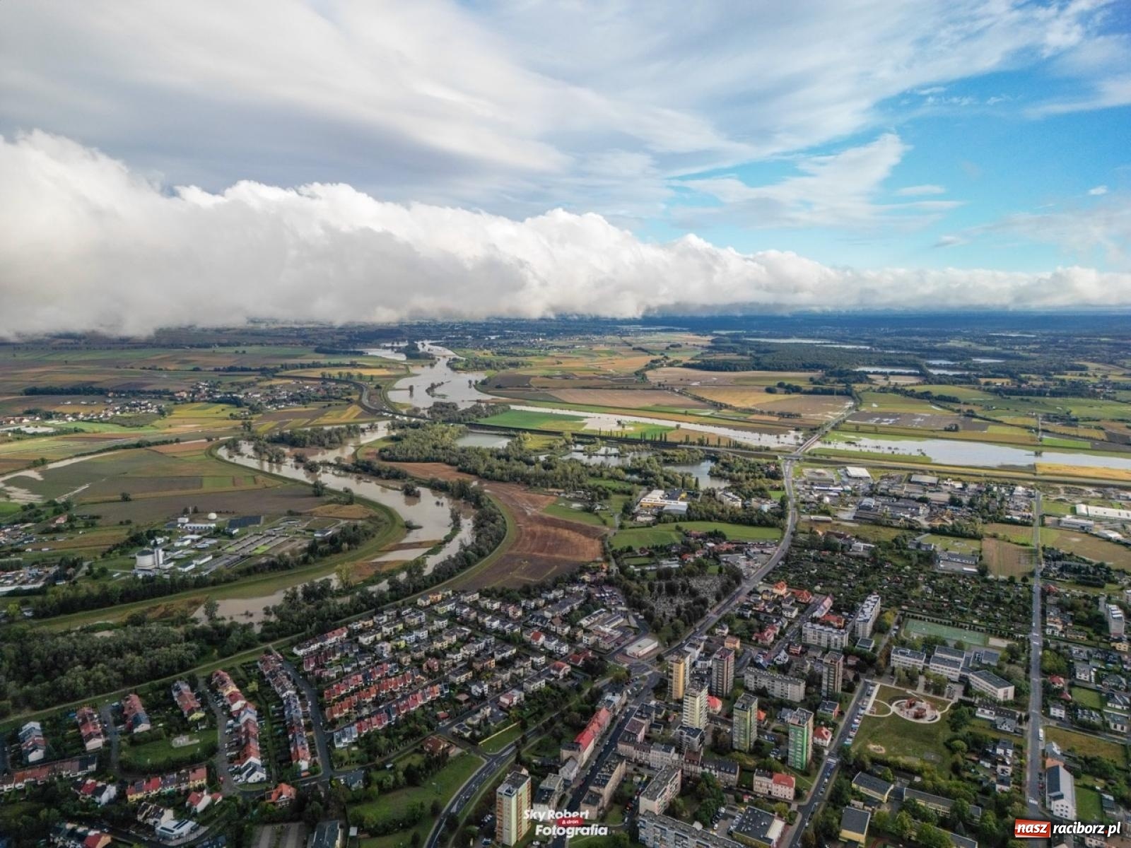 Zdjęcie w galerii na portalu naszraciborz.pl: Niż Borys ominął Racibórz bez poważnych strat [FOTO i WIDEO] wiadomości z regionu