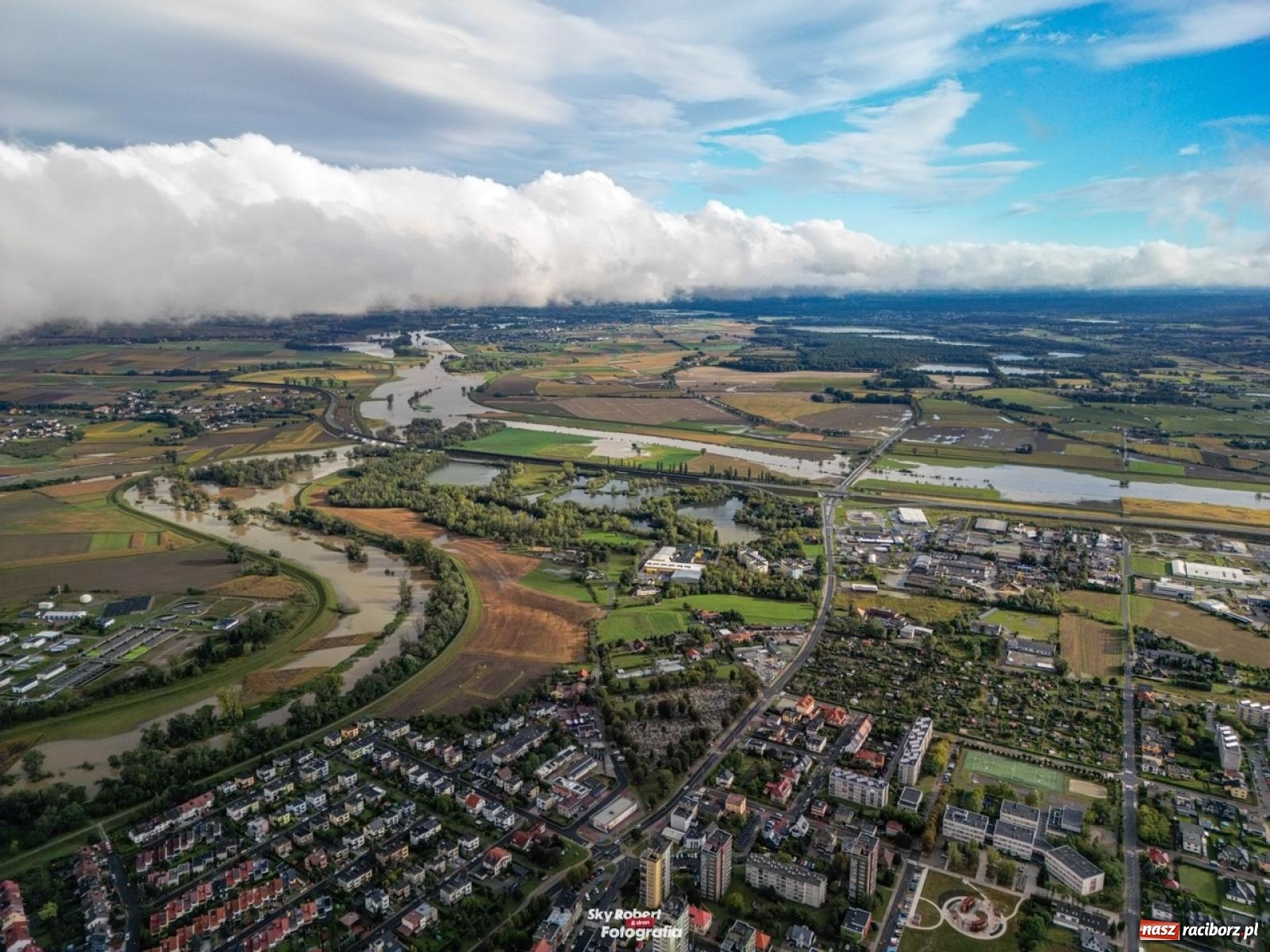 Zdjęcie w galerii na portalu naszraciborz.pl: Niż Borys ominął Racibórz bez poważnych strat [FOTO i WIDEO] wiadomości z regionu