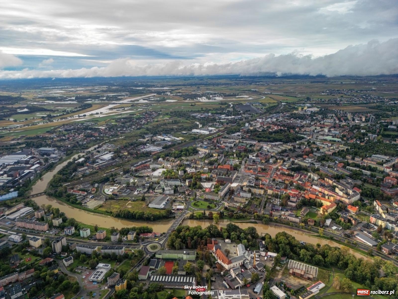 Zdjęcie w galerii na portalu naszraciborz.pl: Niż Borys ominął Racibórz bez poważnych strat [FOTO i WIDEO] wiadomości z regionu