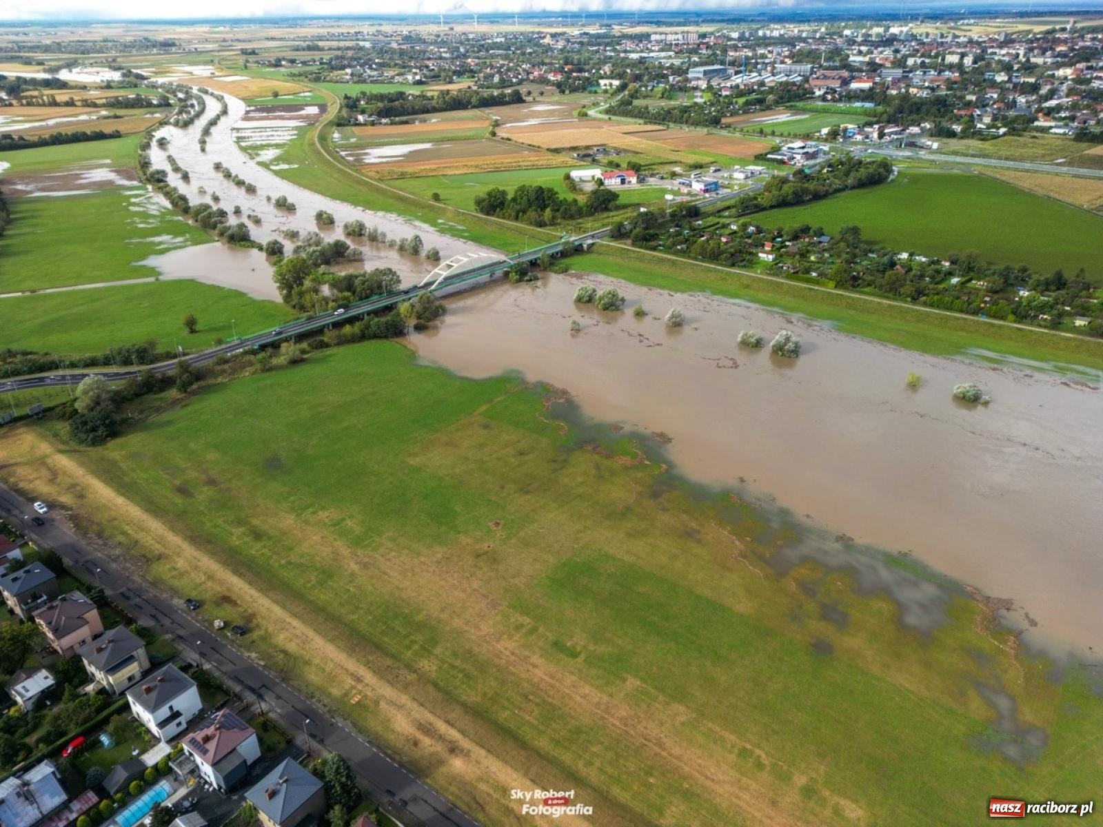 Zdjęcie w galerii na portalu naszraciborz.pl: Niż Borys ominął Racibórz bez poważnych strat [FOTO i WIDEO] wiadomości z regionu