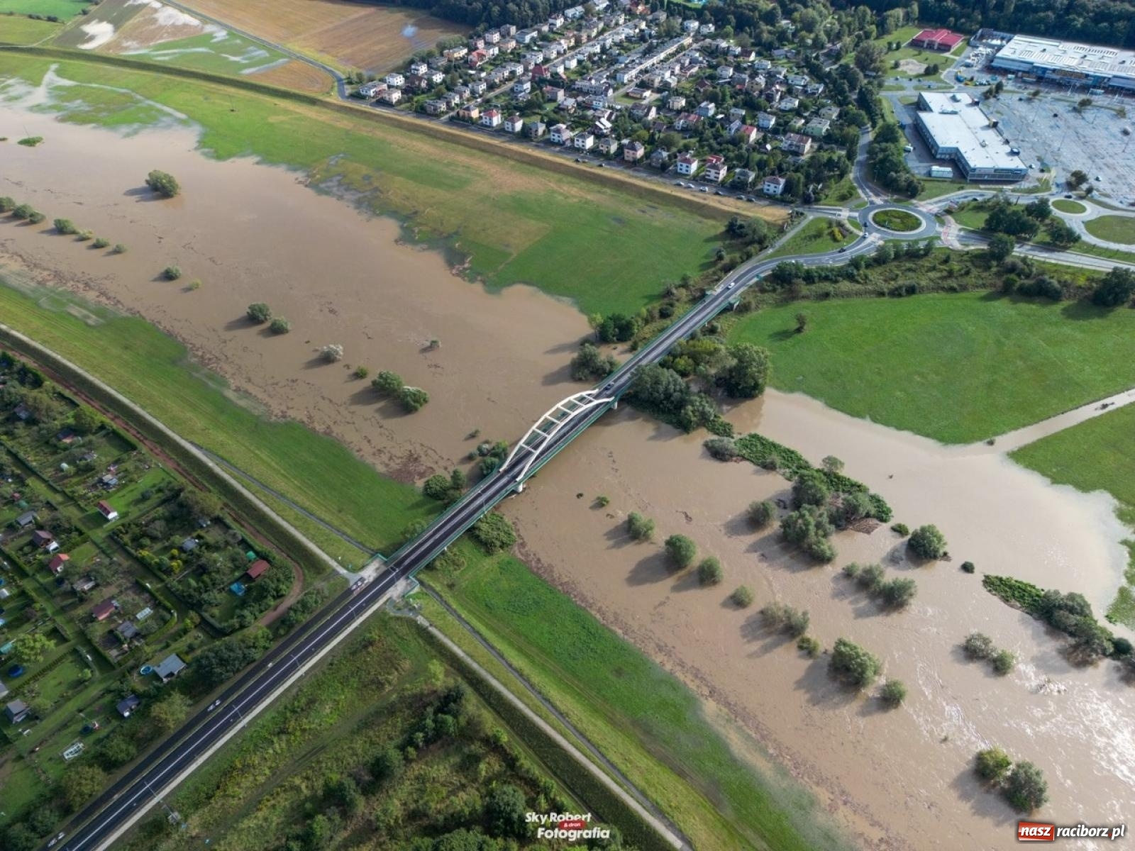 Zdjęcie w galerii na portalu naszraciborz.pl: Niż Borys ominął Racibórz bez poważnych strat [FOTO i WIDEO] wiadomości z regionu