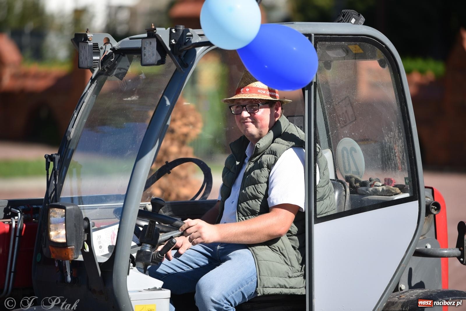 Zdjęcie w galerii na portalu naszraciborz.pl: Dożynki w Pawłowie [FOTO i WIDEO] wiadomości z regionu