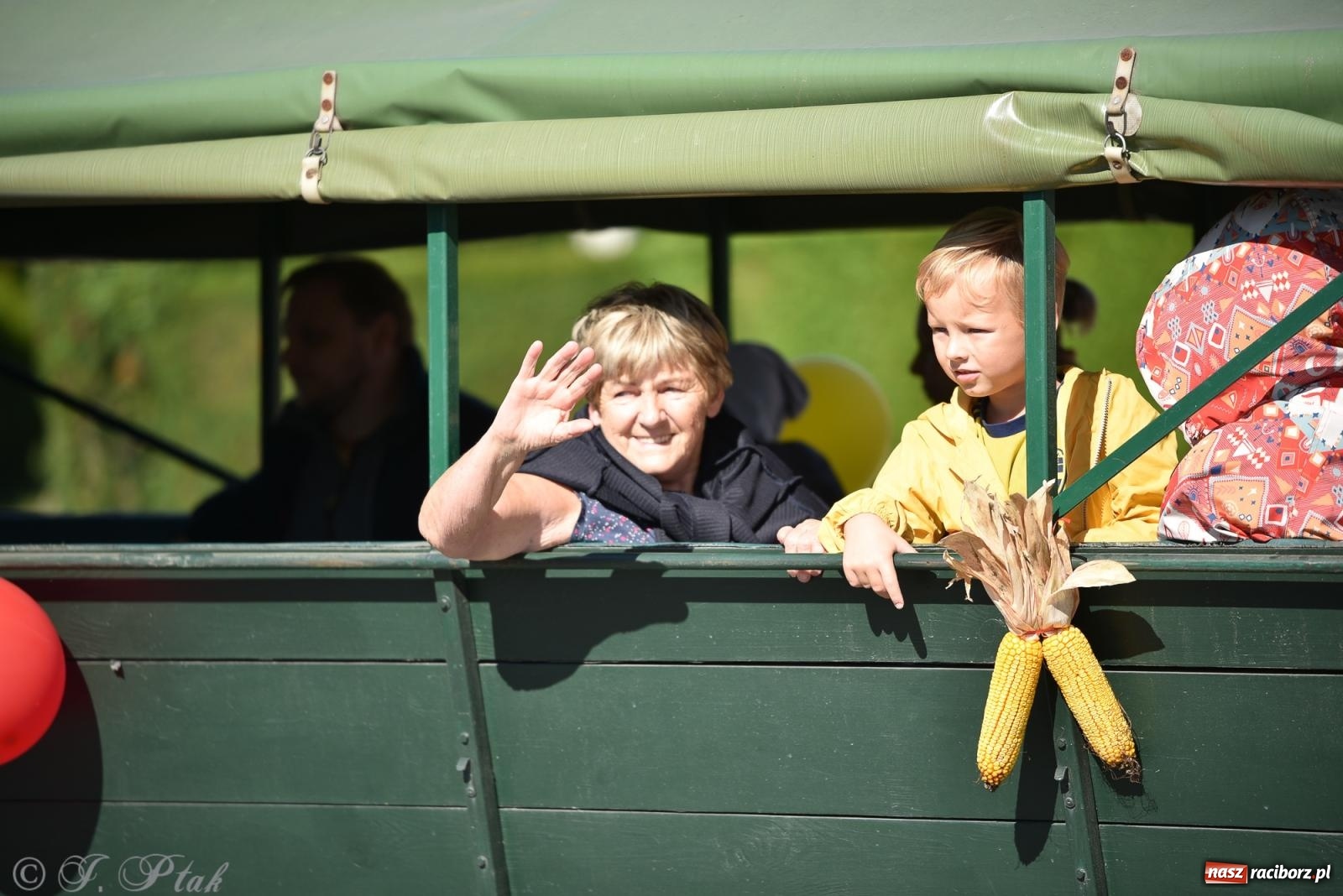 Zdjęcie w galerii na portalu naszraciborz.pl: Dożynki w Pawłowie [FOTO i WIDEO] wiadomości z regionu