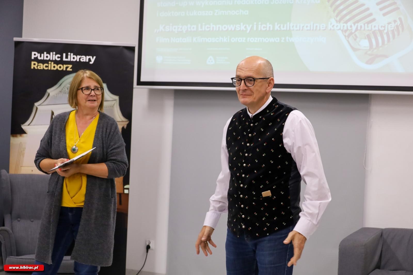 Zdjęcie w galerii na portalu naszraciborz.pl: Europejskie Dni Dziedzictwa. W bibliotece o historii Śląska z humorem wiadomości z regionu