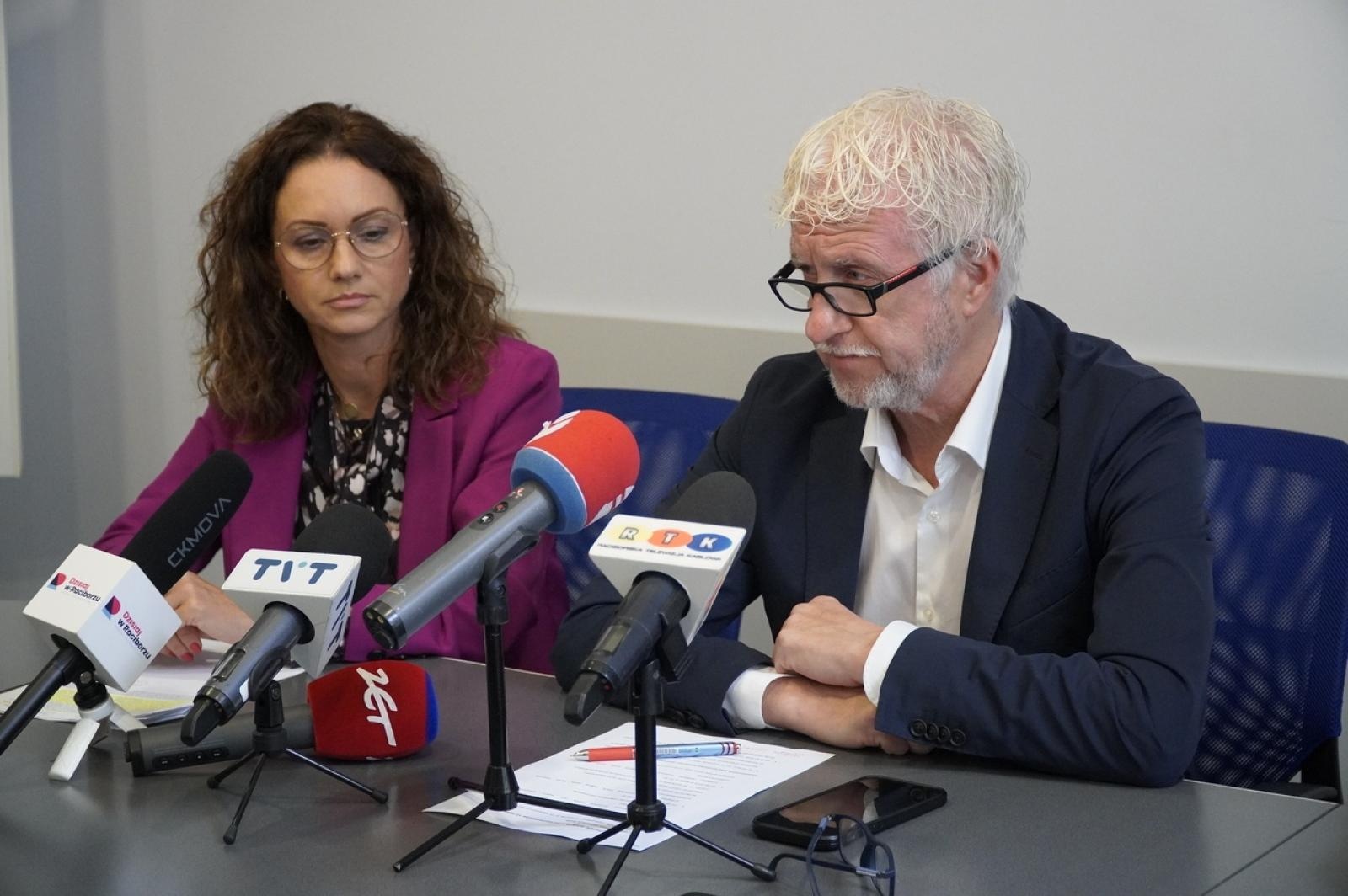 Zdjęcie w galerii na portalu naszraciborz.pl: Prezydent przedstawił aktualną sytuacje w Raciborzu w związku z ostatnimi opadami deszczu wiadomości z regionu