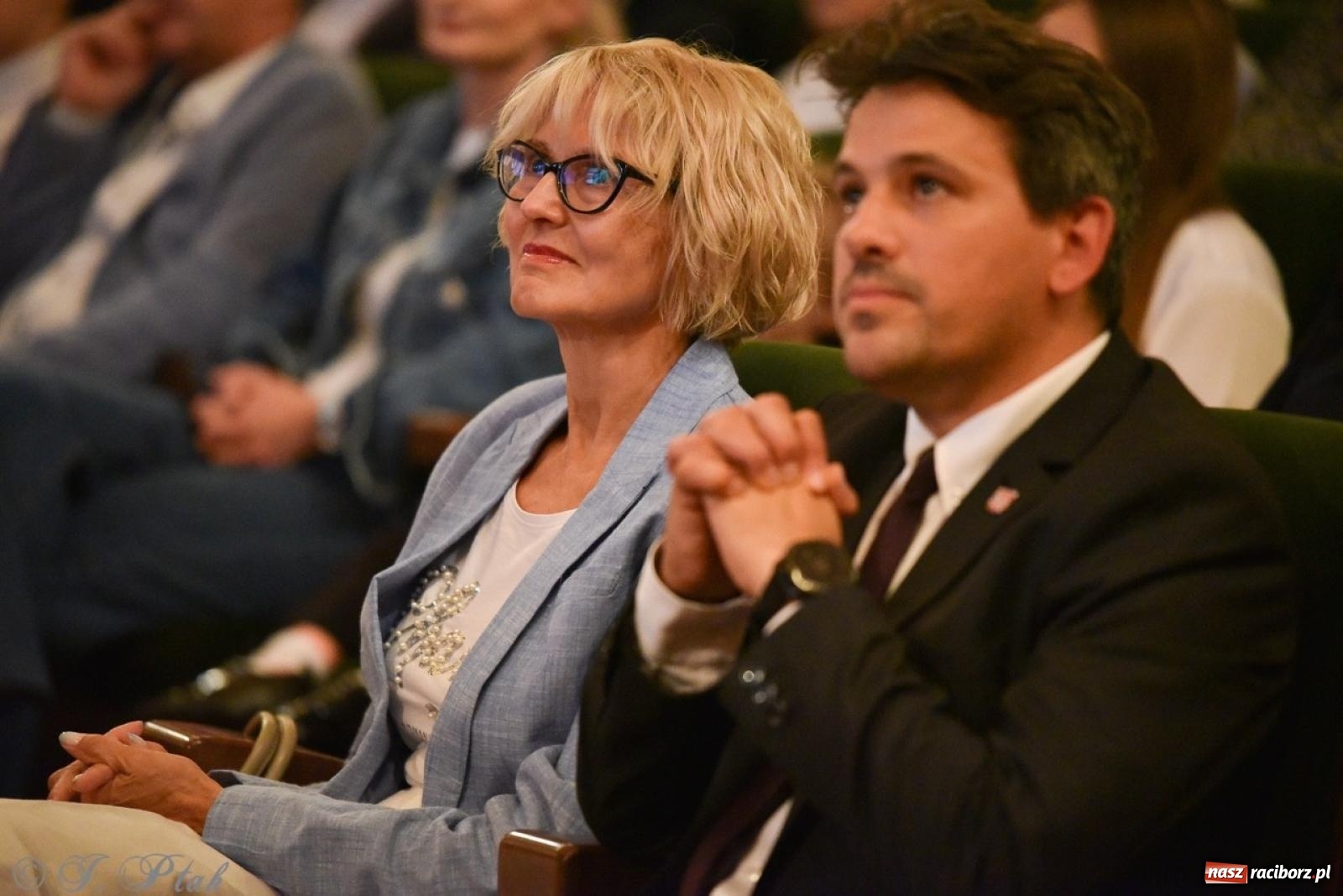 Zdjęcie w galerii na portalu naszraciborz.pl: Ponad dwustu uhonorowanych. Wręczono raciborskie stypendia za wyniki w nauce [FOTO] wiadomości z regionu