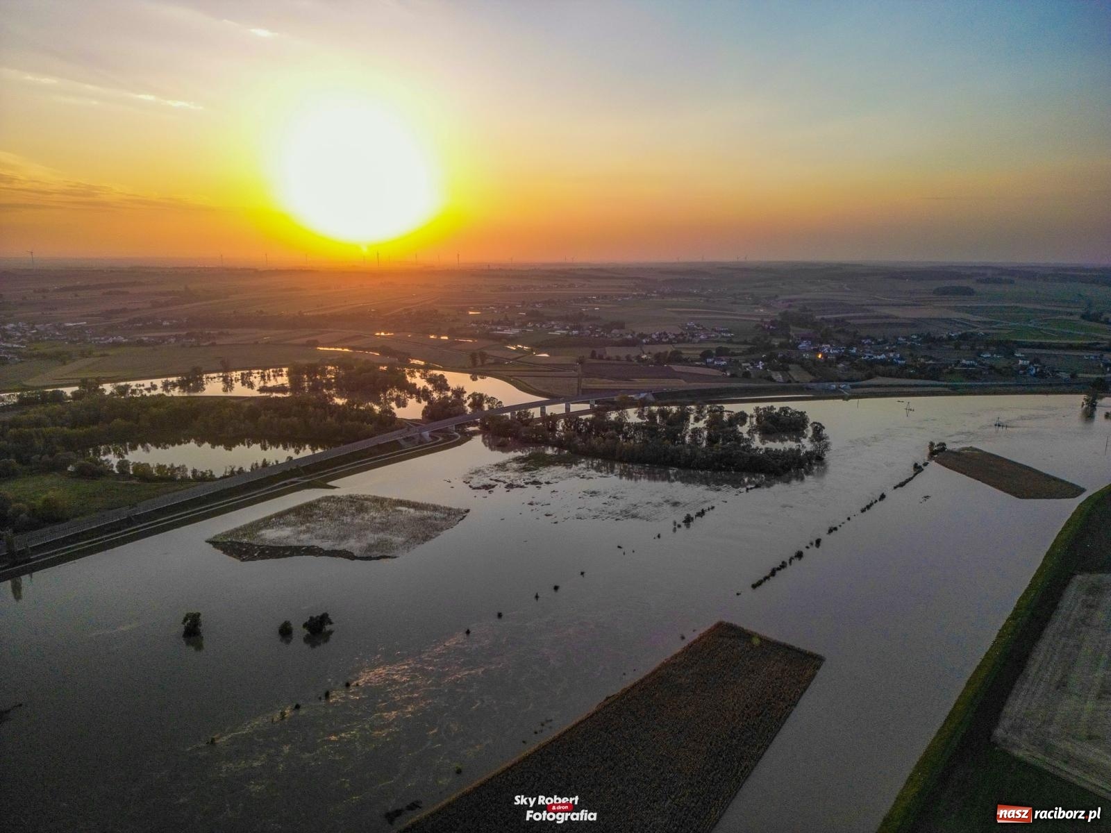 Zdjęcie w galerii na portalu naszraciborz.pl: Prezydent Raciborza obawia się ataku terrorystycznego albo uszkodzenia zapory zbiornika wiadomości z regionu