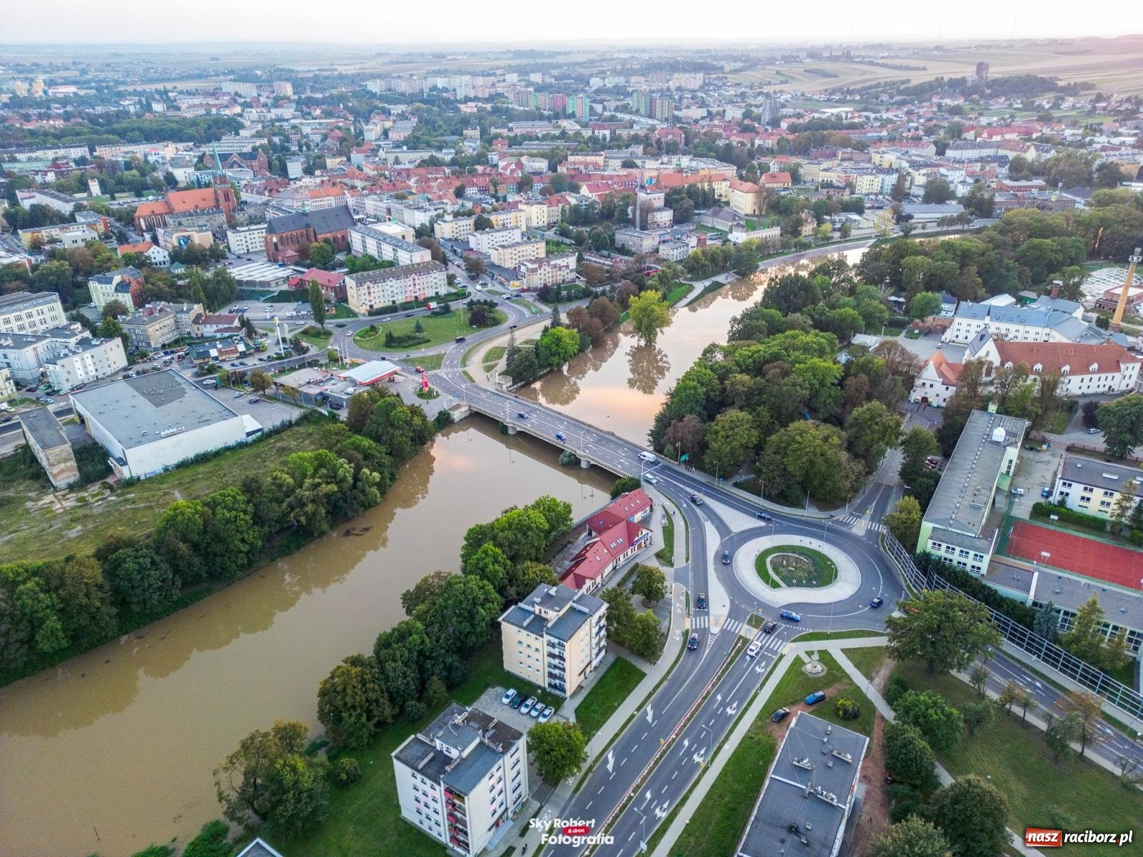 Zdjęcie w galerii na portalu naszraciborz.pl: Prezydent Raciborza obawia się ataku terrorystycznego albo uszkodzenia zapory zbiornika wiadomości z regionu