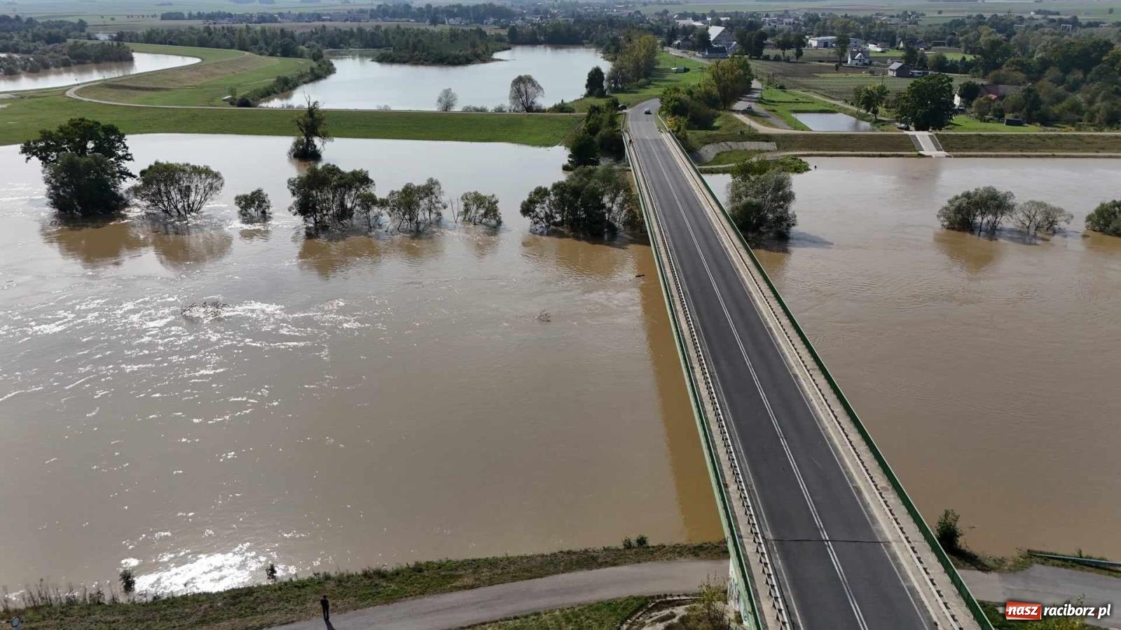 Zdjęcie w galerii na portalu naszraciborz.pl: Prezydent Raciborza obawia się ataku terrorystycznego albo uszkodzenia zapory zbiornika wiadomości z regionu