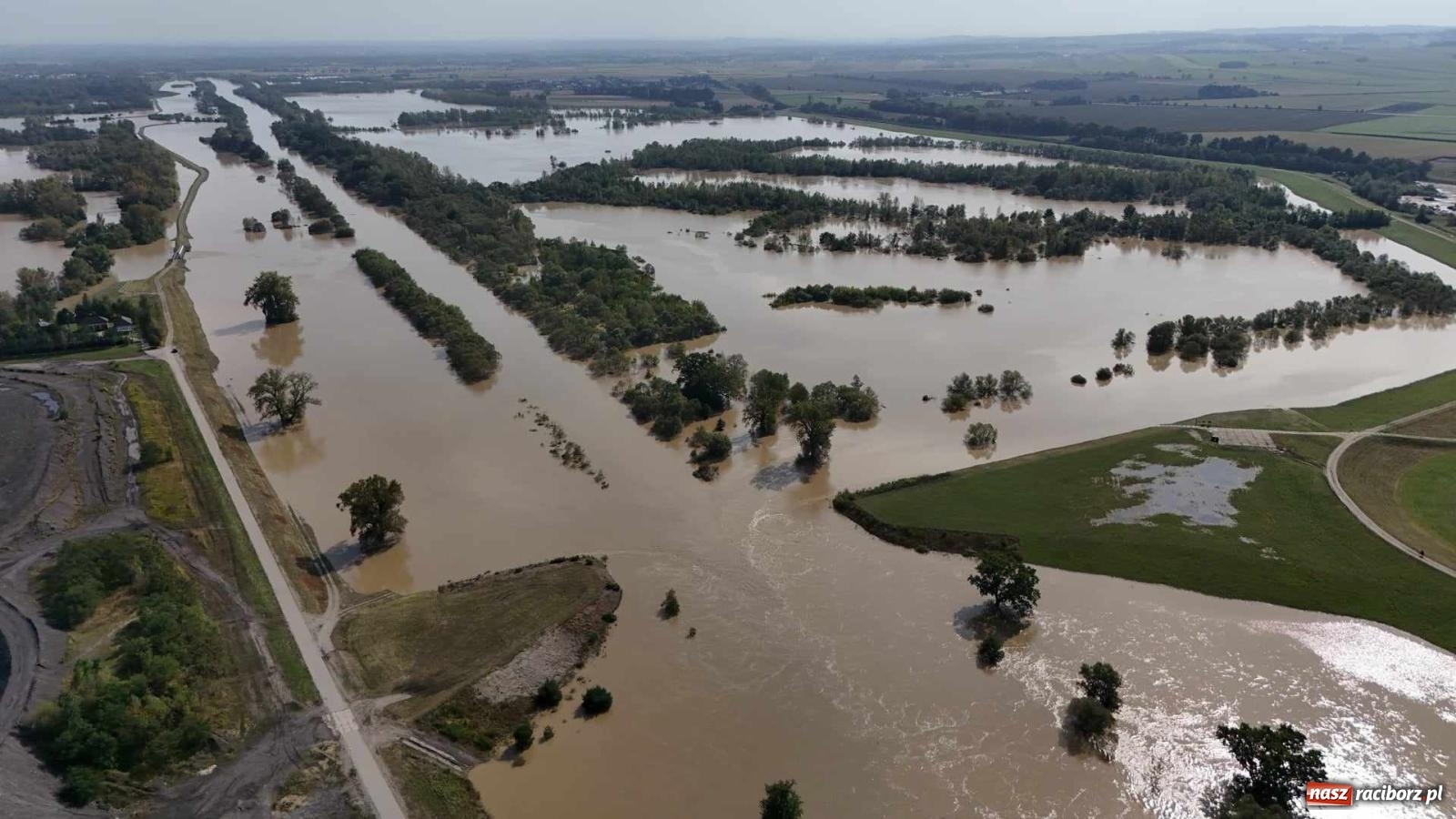 Zdjęcie w galerii na portalu naszraciborz.pl: Prezydent Raciborza obawia się ataku terrorystycznego albo uszkodzenia zapory zbiornika wiadomości z regionu