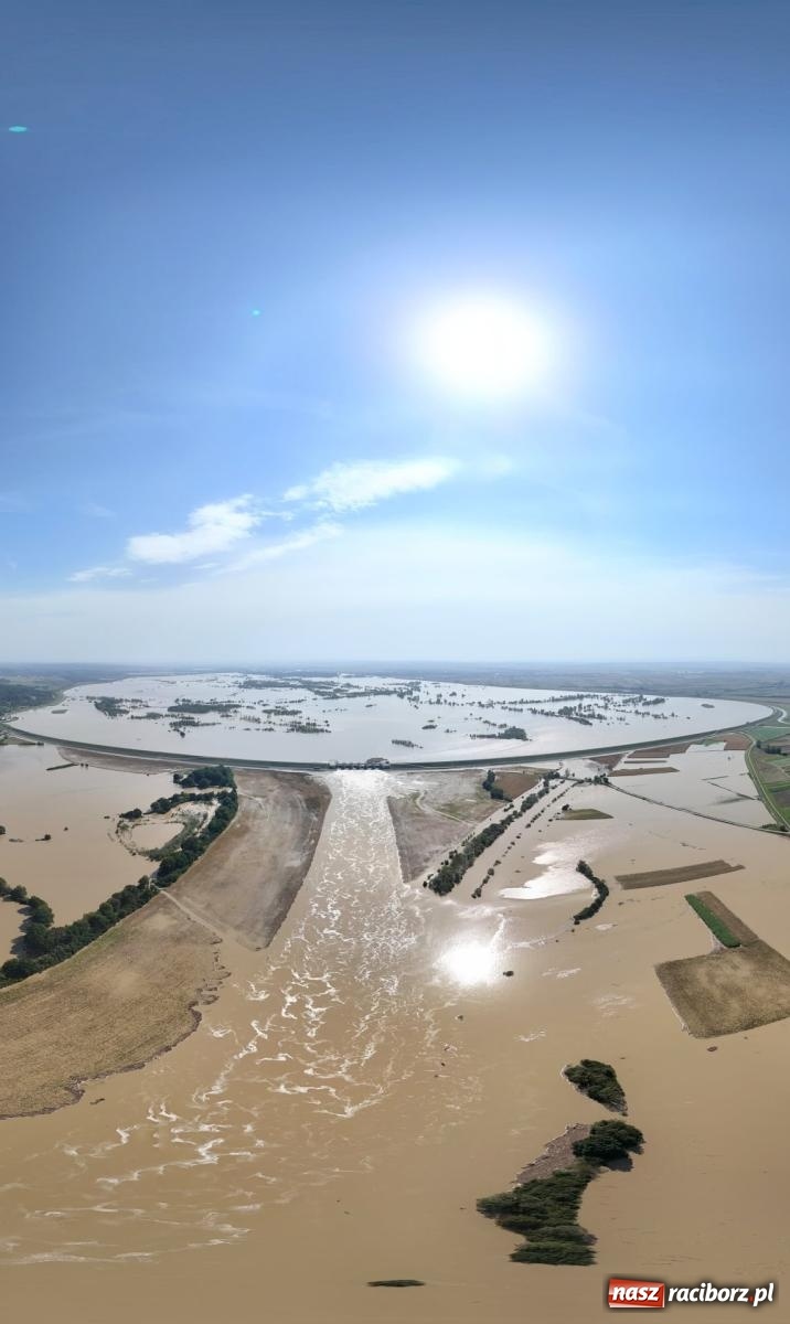 Zdjęcie w galerii na portalu naszraciborz.pl: Prezydent Raciborza obawia się ataku terrorystycznego albo uszkodzenia zapory zbiornika wiadomości z regionu