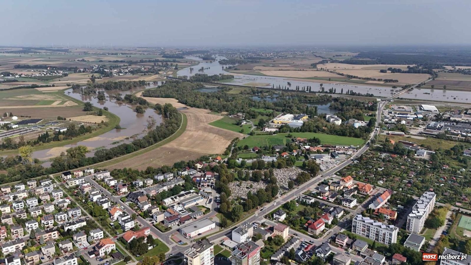 Zdjęcie w galerii na portalu naszraciborz.pl: Prezydent Raciborza obawia się ataku terrorystycznego albo uszkodzenia zapory zbiornika wiadomości z regionu