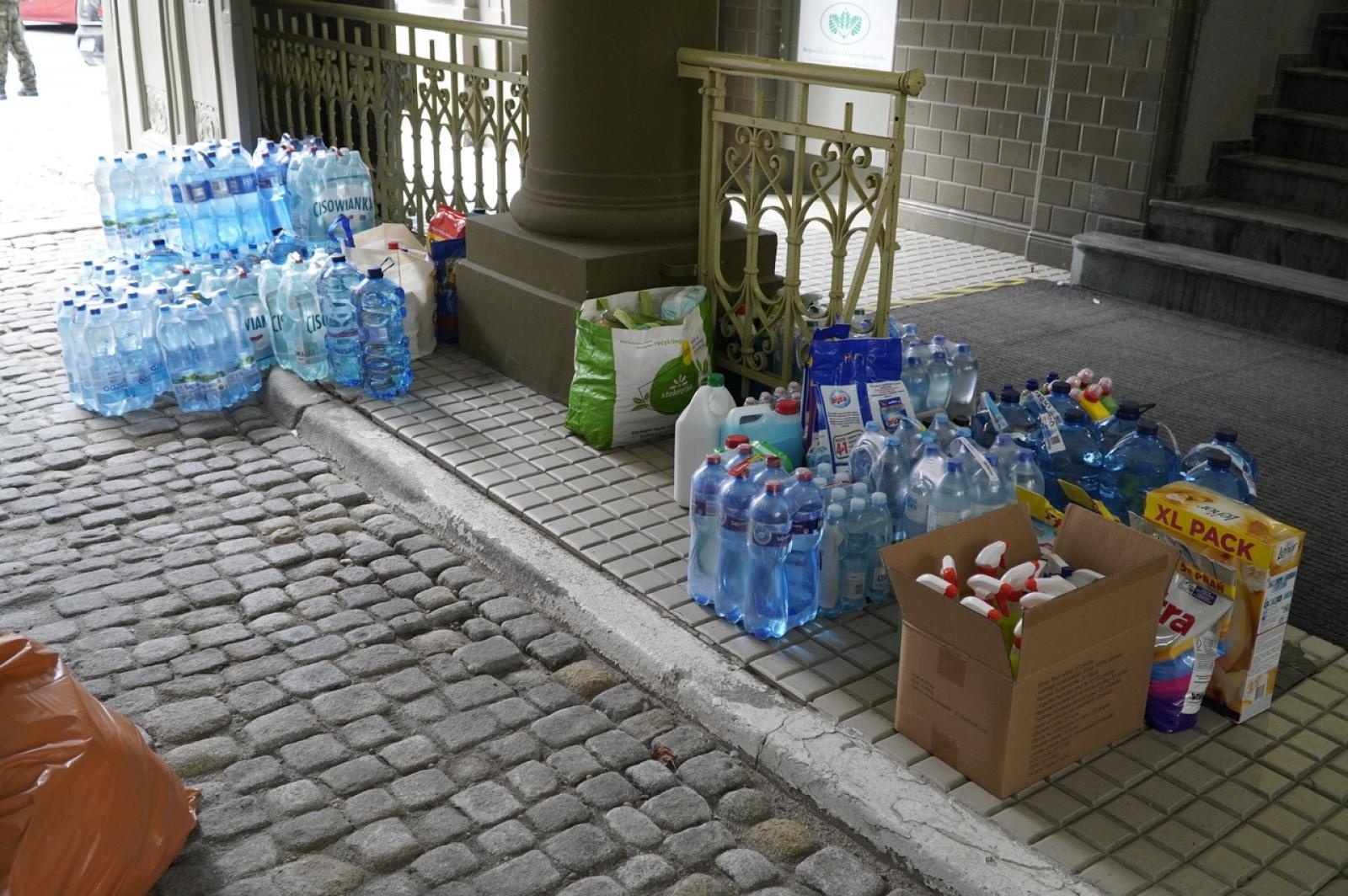 Zdjęcie w galerii na portalu naszraciborz.pl: Pierwsze dary dla powodzian wyruszą do poszkodowanych miast wiadomości z regionu