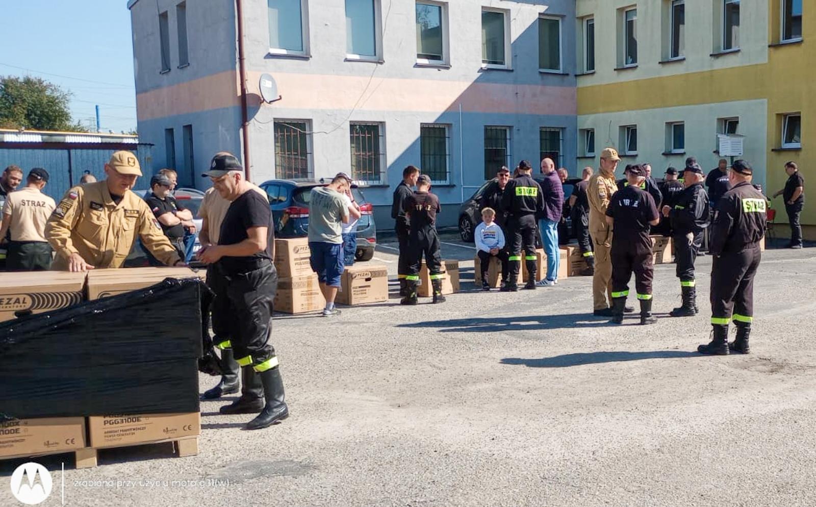 Zdjęcie w galerii na portalu naszraciborz.pl: Jednostki OSP w powiecie raciborskim otrzymały agregaty prądotwórcze wiadomości z regionu