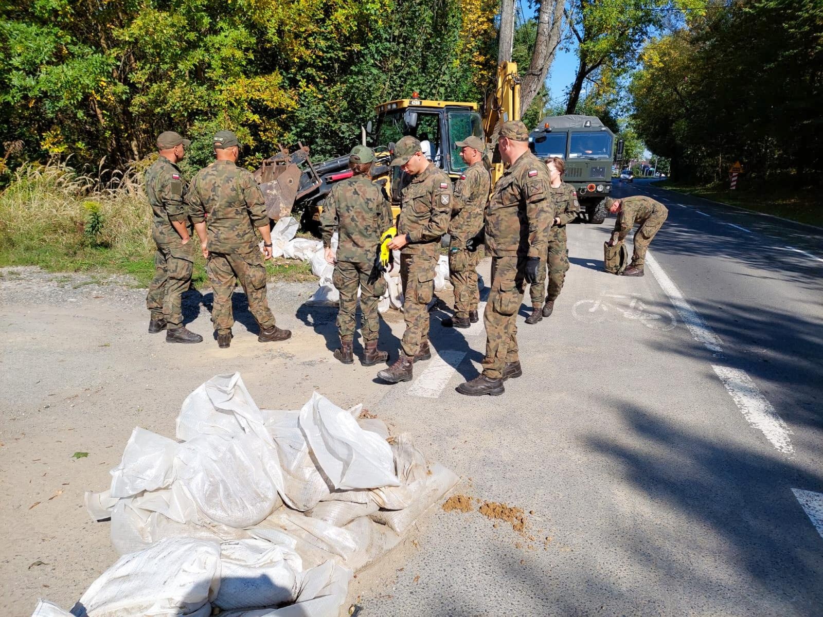 Zdjęcie w galerii na portalu naszraciborz.pl: Jednostki OSP w powiecie raciborskim otrzymały agregaty prądotwórcze wiadomości z regionu