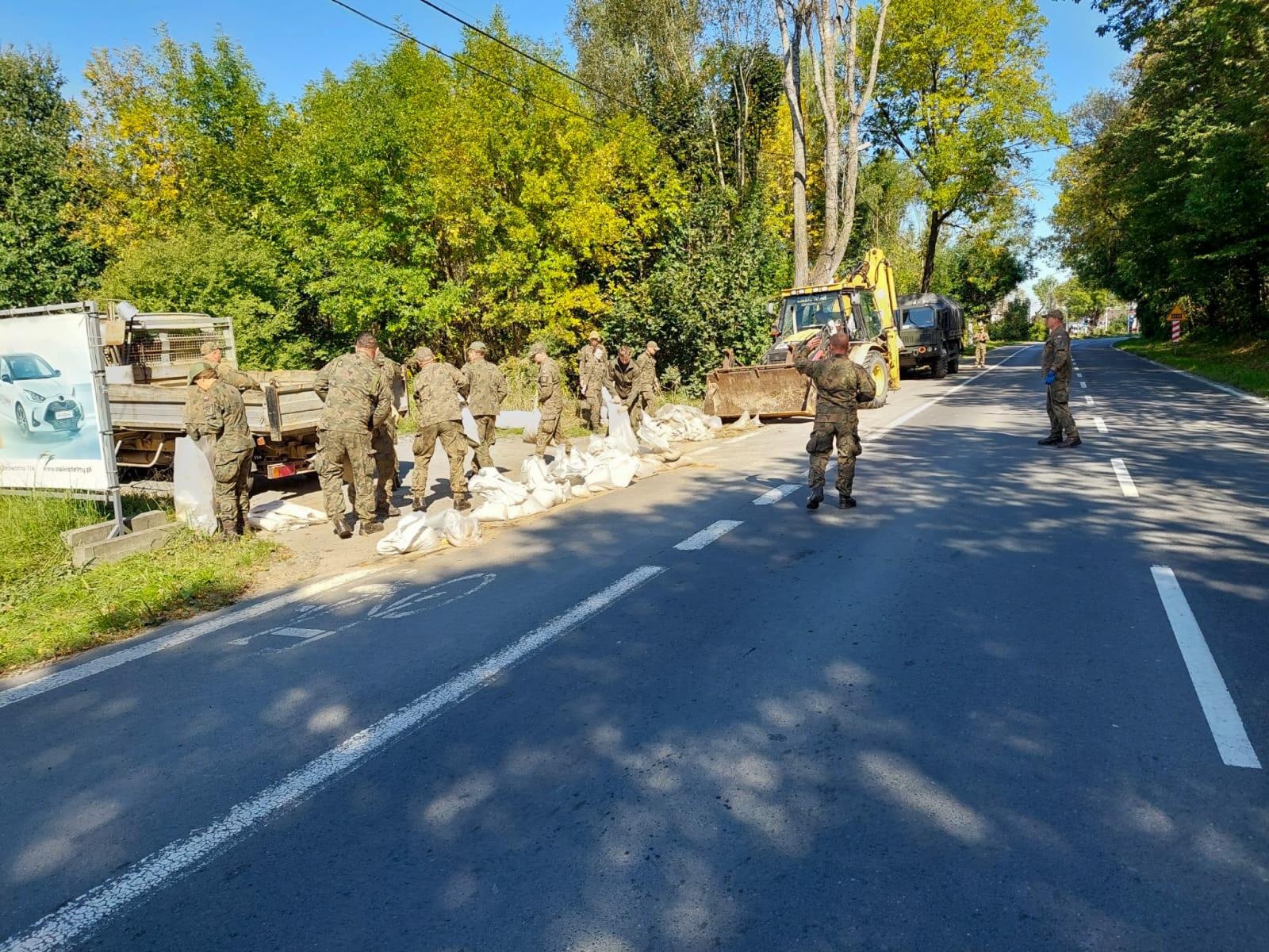 Zdjęcie w galerii na portalu naszraciborz.pl: Jednostki OSP w powiecie raciborskim otrzymały agregaty prądotwórcze wiadomości z regionu