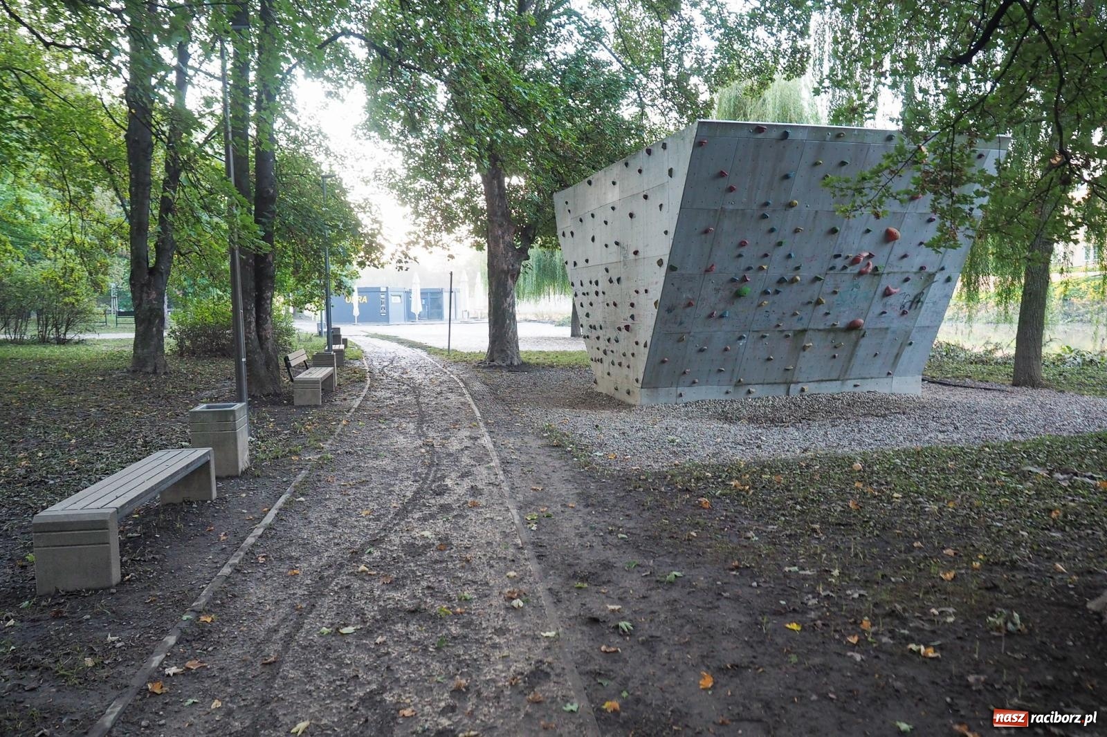Zdjęcie w galerii na portalu naszraciborz.pl: Raciborskie bulwary po wielkiej wodzie [FOTO] wiadomości z regionu