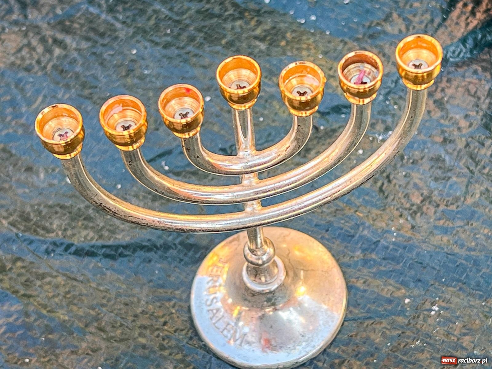 Zdjęcie w galerii na portalu naszraciborz.pl: Ciekawostki z raciborskiego targu staroci wiadomości z regionu