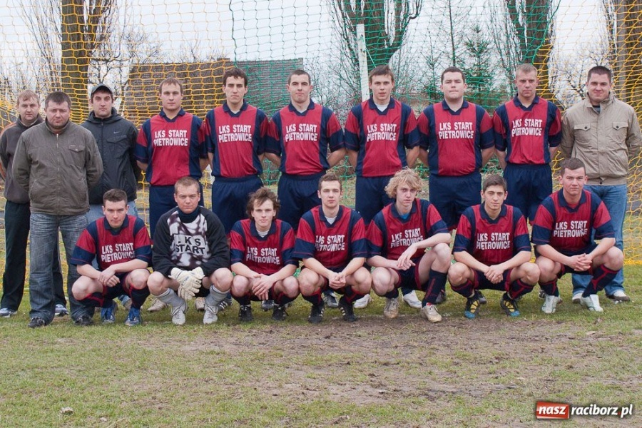 Zdjęcie w galerii na portalu naszraciborz.pl: Wymęczone zwycięstwo Pietrowic wiadomości z regionu