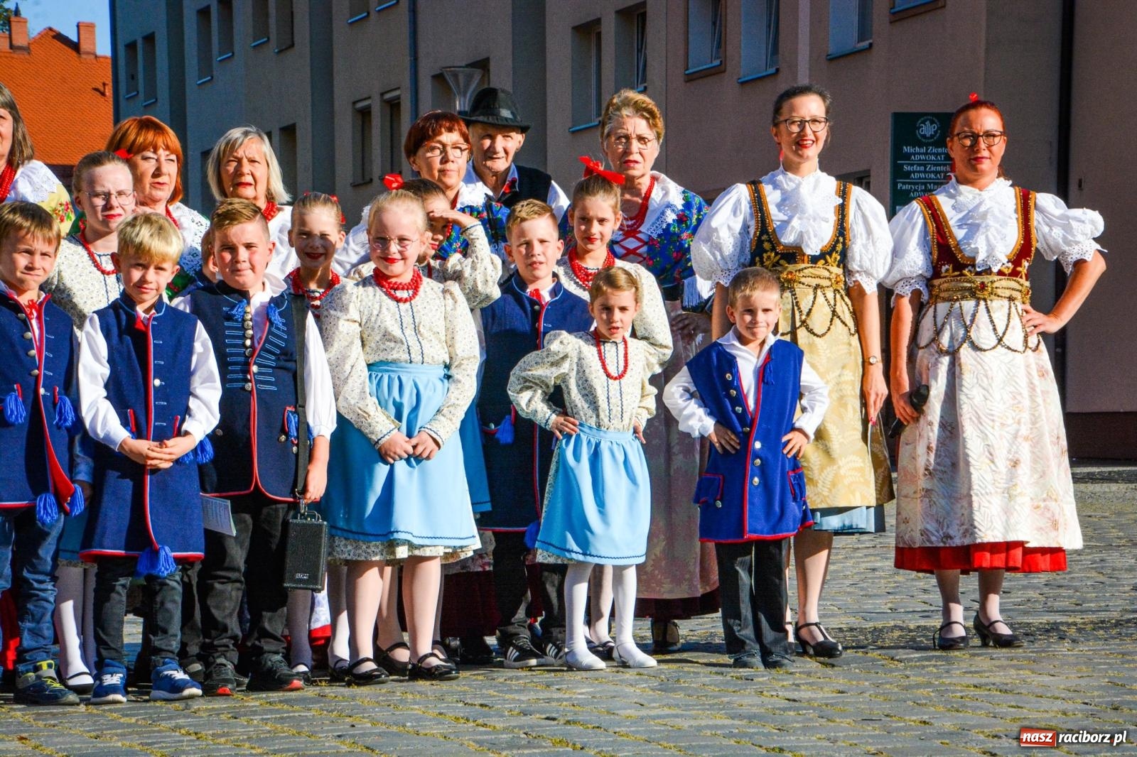 Zdjęcie w galerii na portalu naszraciborz.pl: Zespół Pieśni i Tańca Strzecha ma już 70 lat. Trwają folklorystyczne urodziny wiadomości z regionu