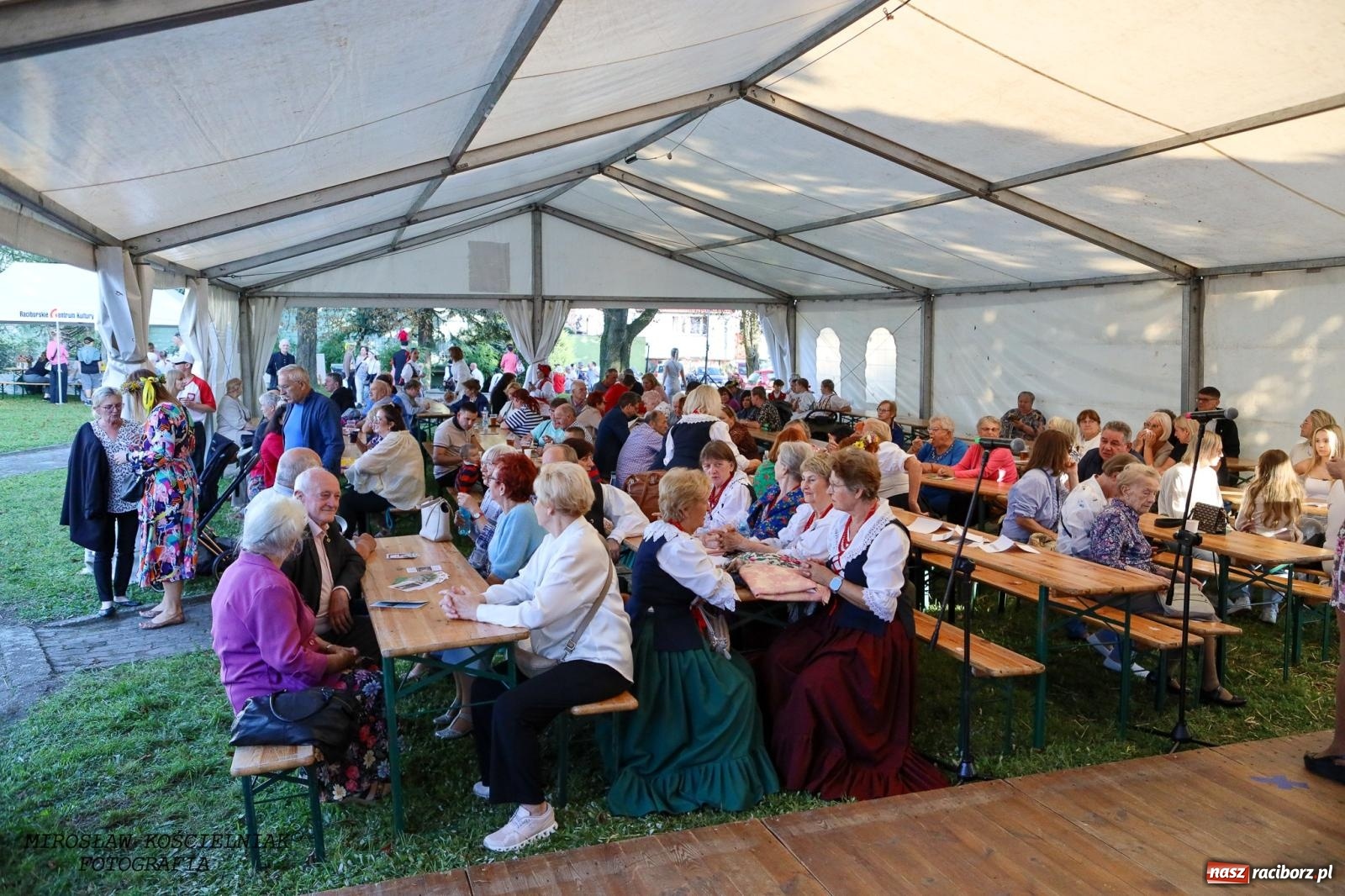 Zdjęcie w galerii na portalu naszraciborz.pl: Śląska i góralska nuta. Strzecha, Uśmiech i Trebunie Tutki wiadomości z regionu