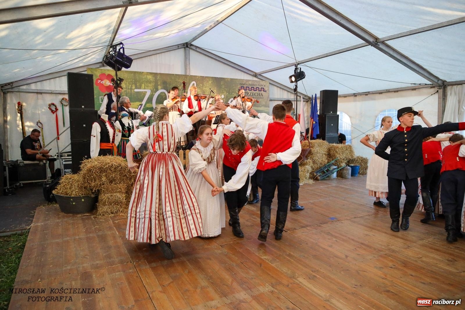 Zdjęcie w galerii na portalu naszraciborz.pl: Śląska i góralska nuta. Strzecha, Uśmiech i Trebunie Tutki wiadomości z regionu