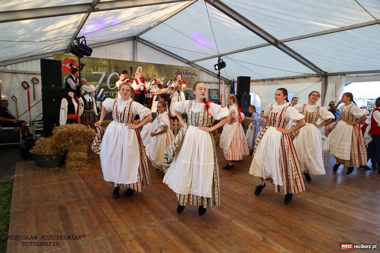 Zdjęcie w galerii na portalu naszraciborz.pl: Śląska i góralska nuta. Strzecha, Uśmiech i Trebunie Tutki wiadomości z regionu
