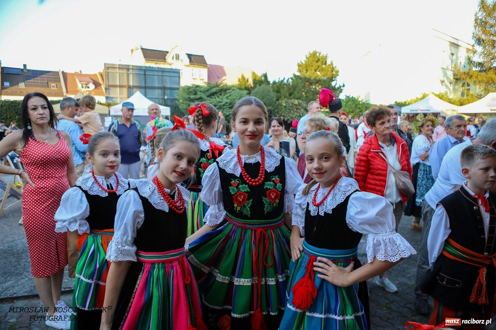 Zdjęcie w galerii na portalu naszraciborz.pl: Śląska i góralska nuta. Strzecha, Uśmiech i Trebunie Tutki wiadomości z regionu