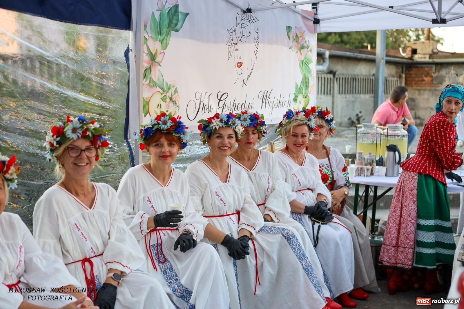 Zdjęcie w galerii na portalu naszraciborz.pl: Śląska i góralska nuta. Strzecha, Uśmiech i Trebunie Tutki wiadomości z regionu