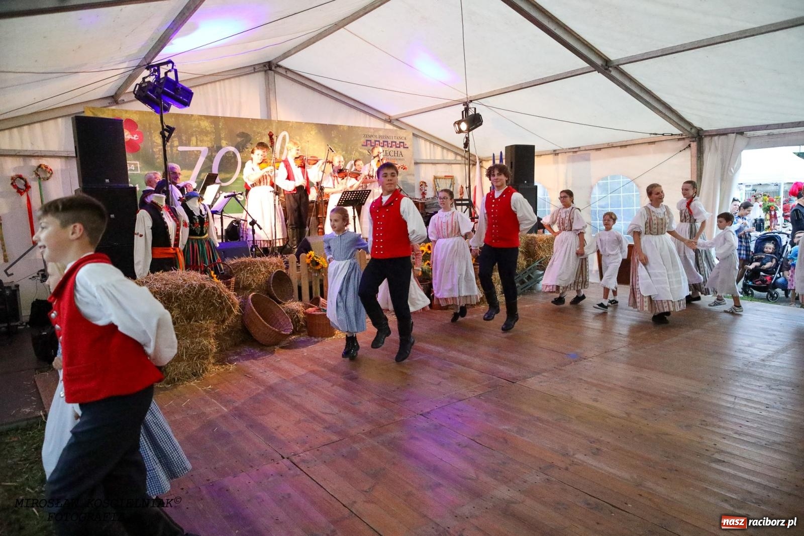 Zdjęcie w galerii na portalu naszraciborz.pl: Śląska i góralska nuta. Strzecha, Uśmiech i Trebunie Tutki wiadomości z regionu