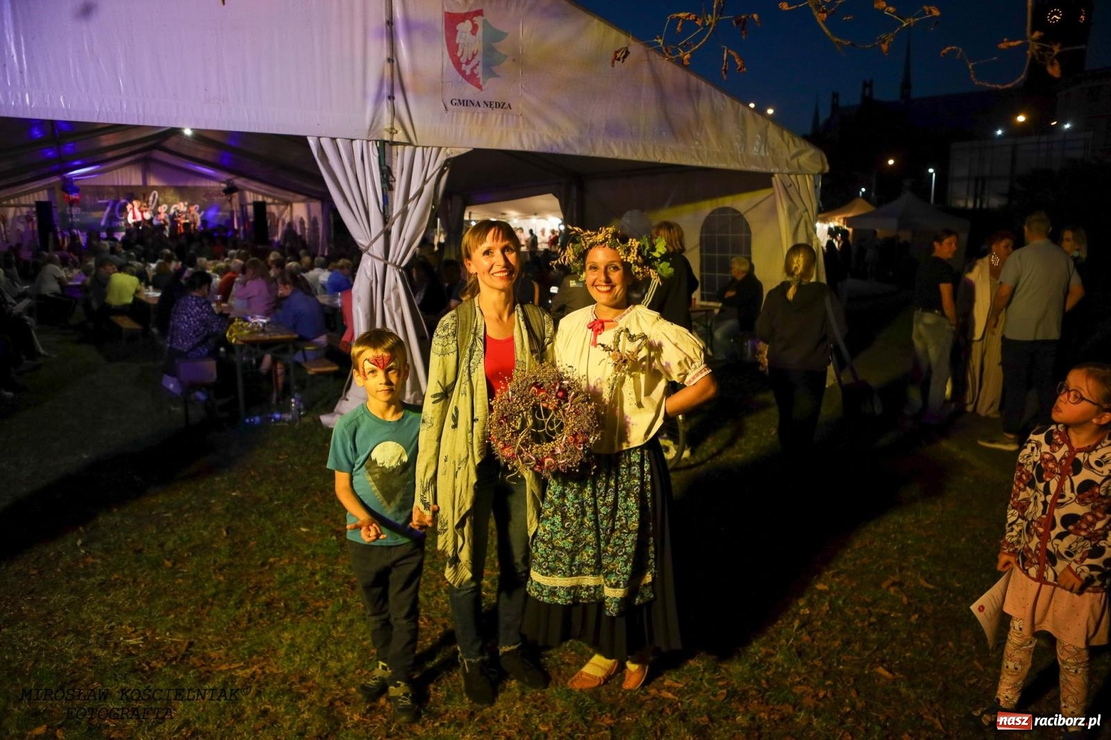 Zdjęcie w galerii na portalu naszraciborz.pl: Śląska i góralska nuta. Strzecha, Uśmiech i Trebunie Tutki wiadomości z regionu