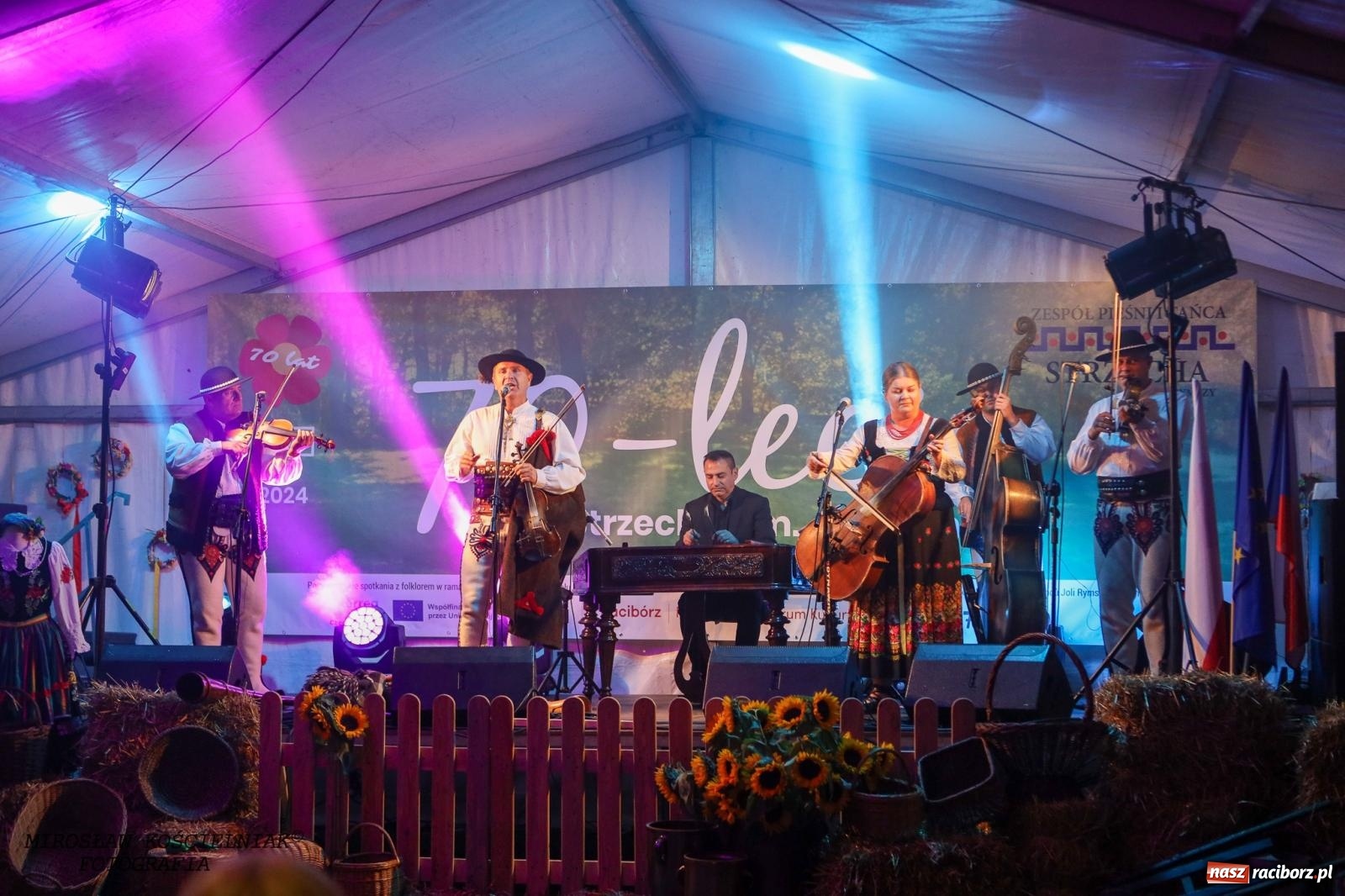 Zdjęcie w galerii na portalu naszraciborz.pl: Śląska i góralska nuta. Strzecha, Uśmiech i Trebunie Tutki wiadomości z regionu