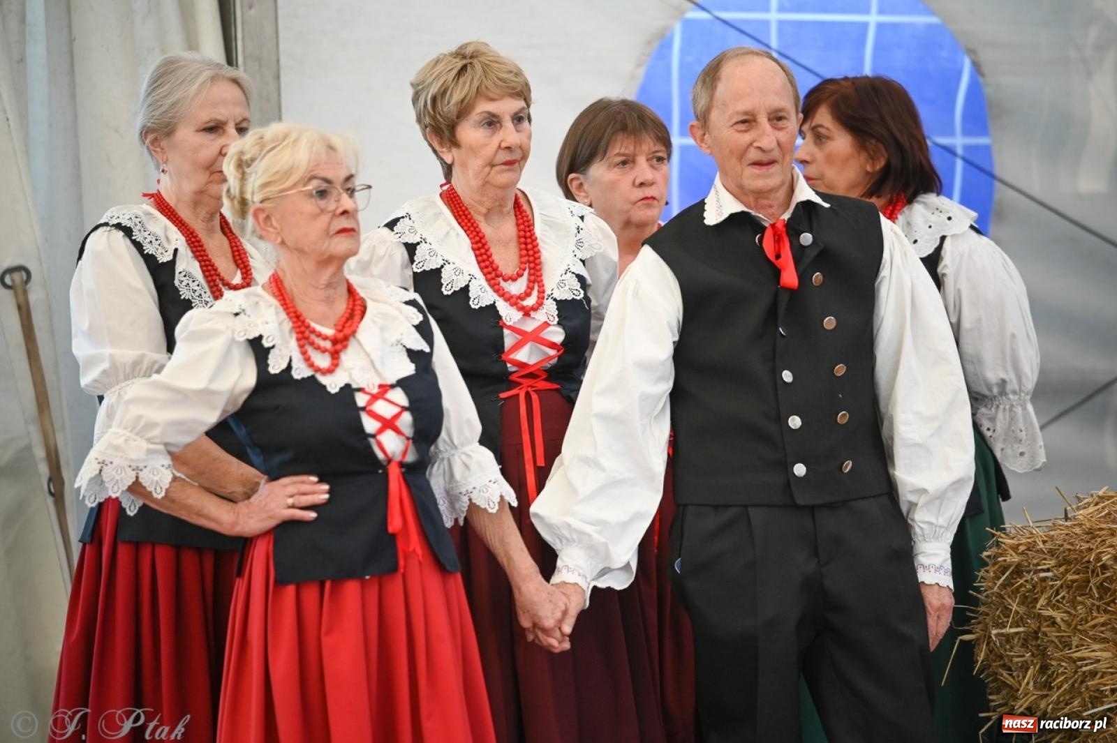 Zdjęcie w galerii na portalu naszraciborz.pl: Śląska i góralska nuta. Strzecha, Uśmiech i Trebunie Tutki wiadomości z regionu