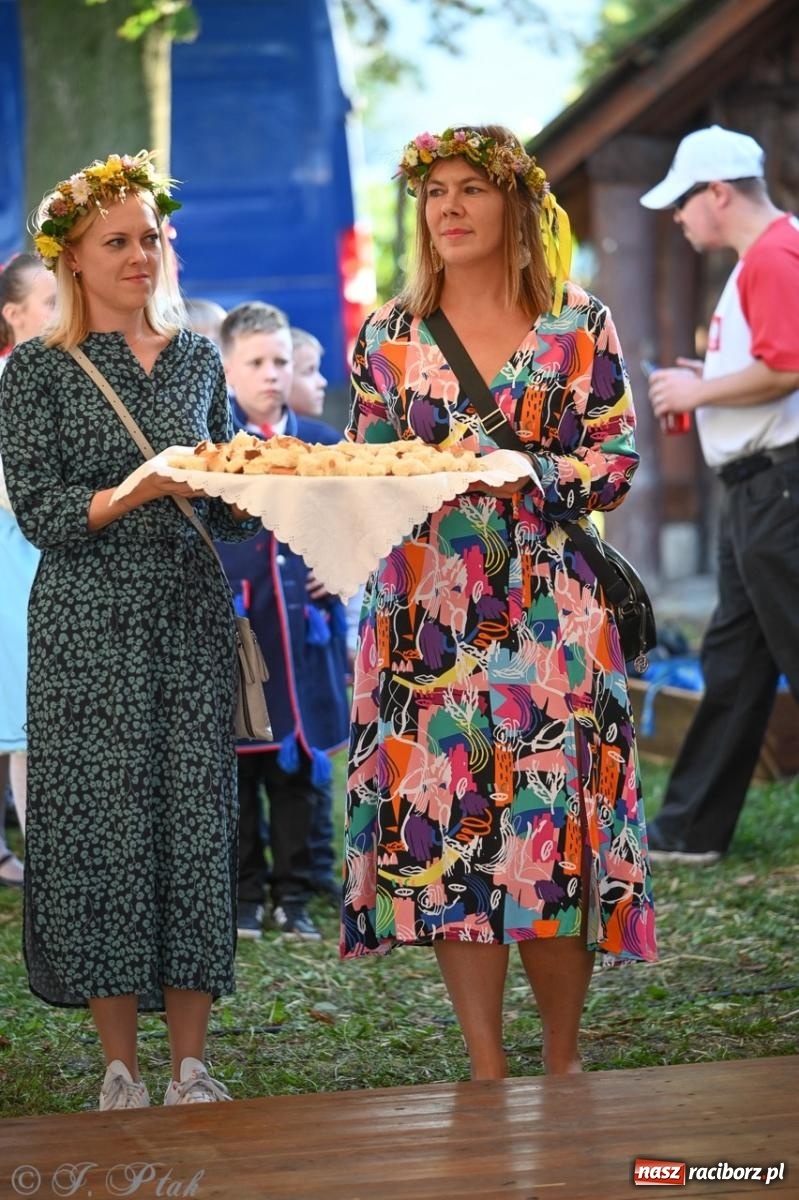 Zdjęcie w galerii na portalu naszraciborz.pl: Śląska i góralska nuta. Strzecha, Uśmiech i Trebunie Tutki wiadomości z regionu