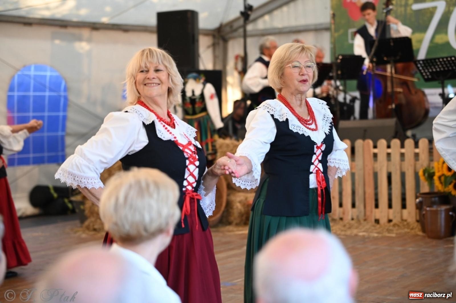 Zdjęcie w galerii na portalu naszraciborz.pl: Śląska i góralska nuta. Strzecha, Uśmiech i Trebunie Tutki wiadomości z regionu