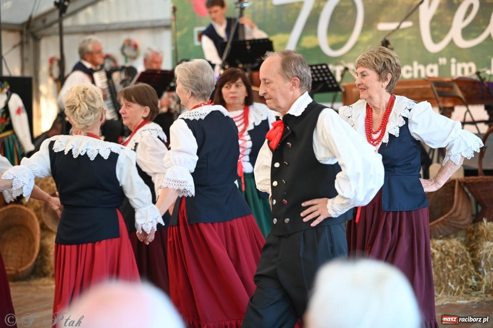 Zdjęcie w galerii na portalu naszraciborz.pl: Śląska i góralska nuta. Strzecha, Uśmiech i Trebunie Tutki wiadomości z regionu