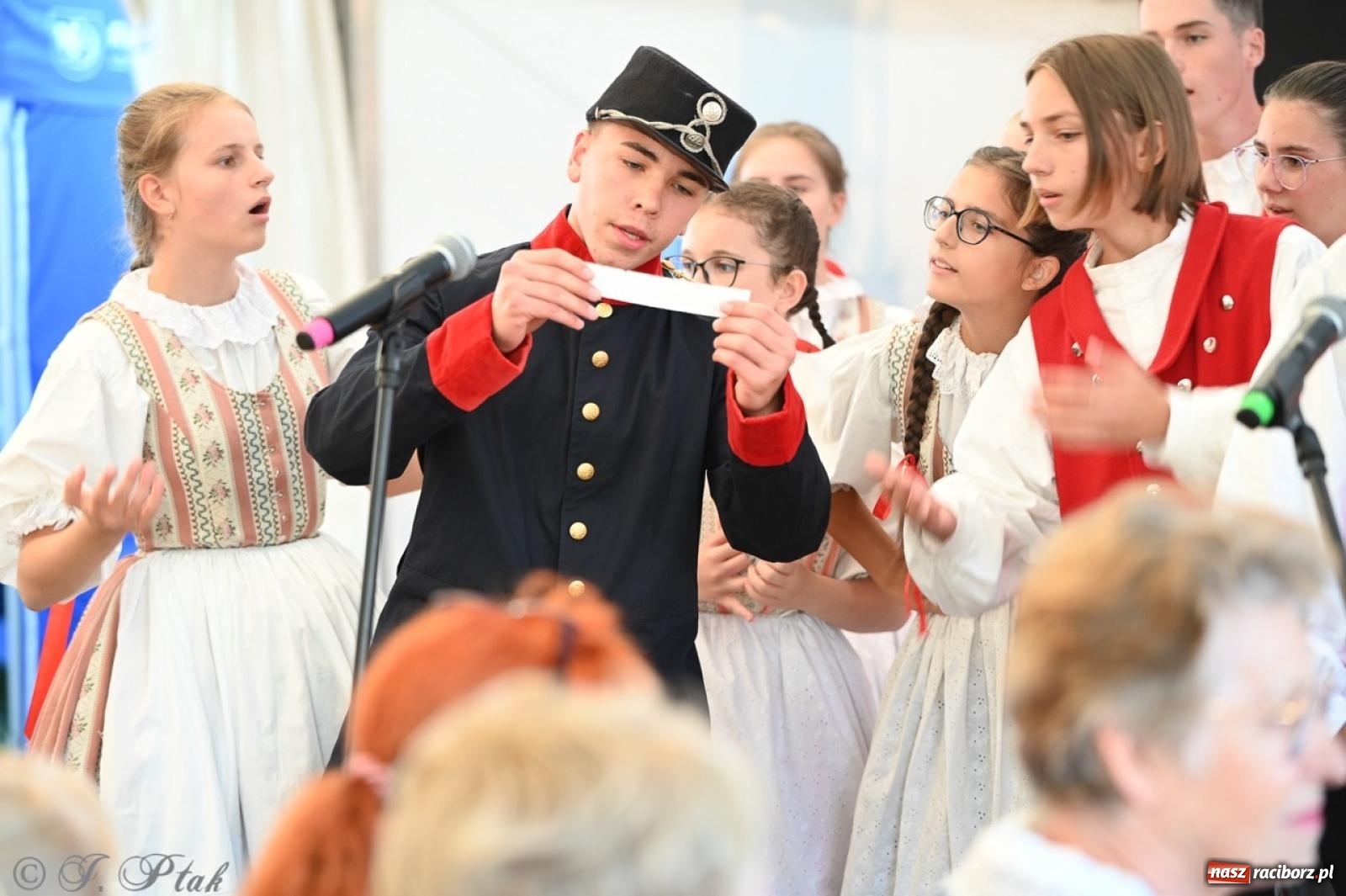 Zdjęcie w galerii na portalu naszraciborz.pl: Śląska i góralska nuta. Strzecha, Uśmiech i Trebunie Tutki wiadomości z regionu
